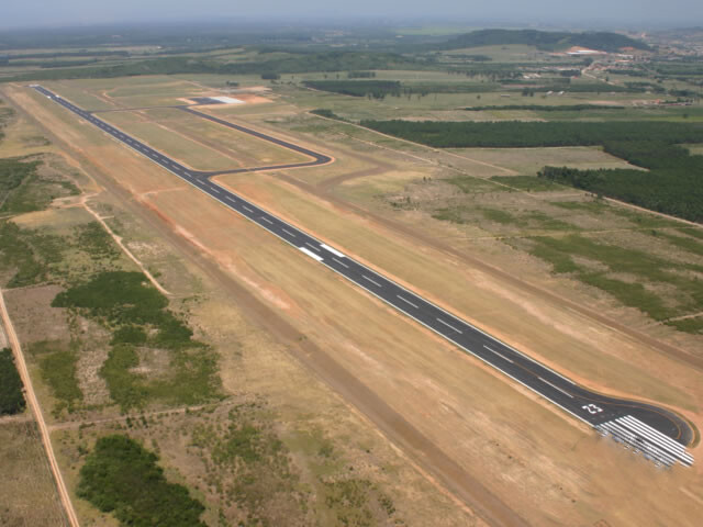 TCE libera edital de licitação para terceirizar operação do Aeroporto de Jaguaruna