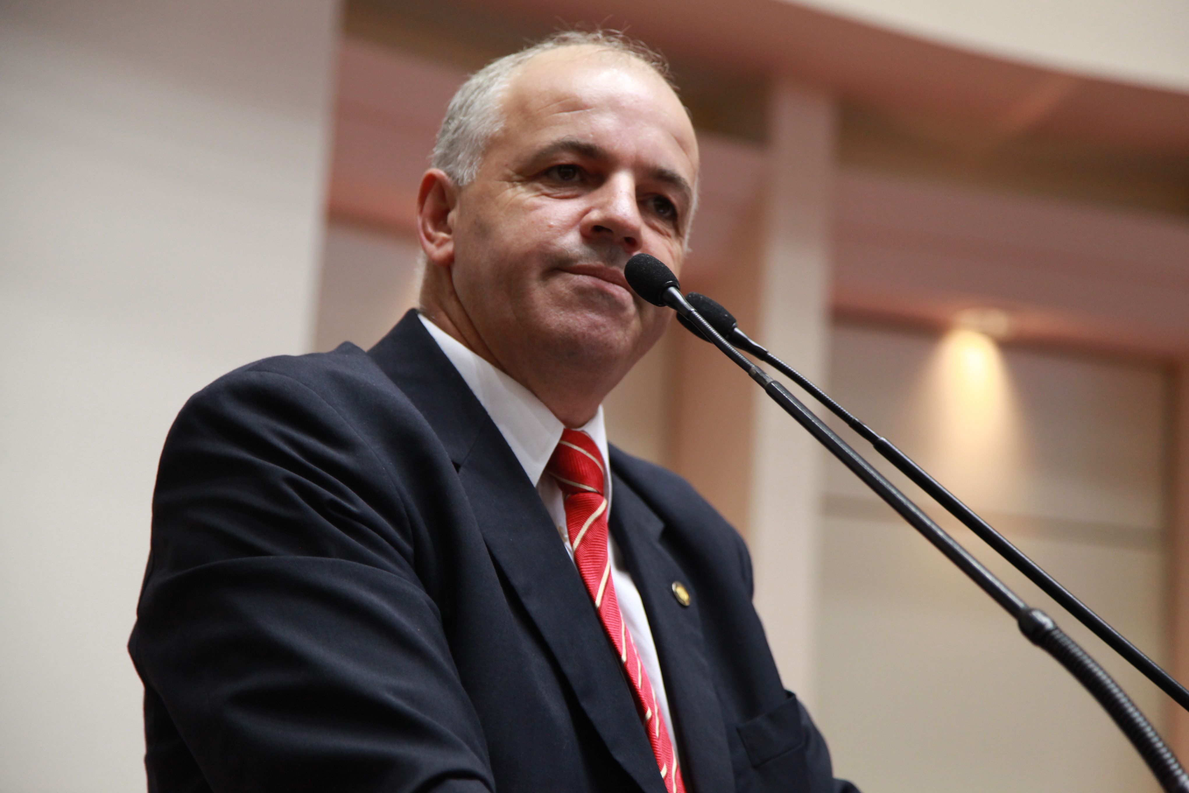 Sessão Ordinária Plenário Osni Régis. Deputado Amauri Soares (PDT). Foto: Miriam Zomer