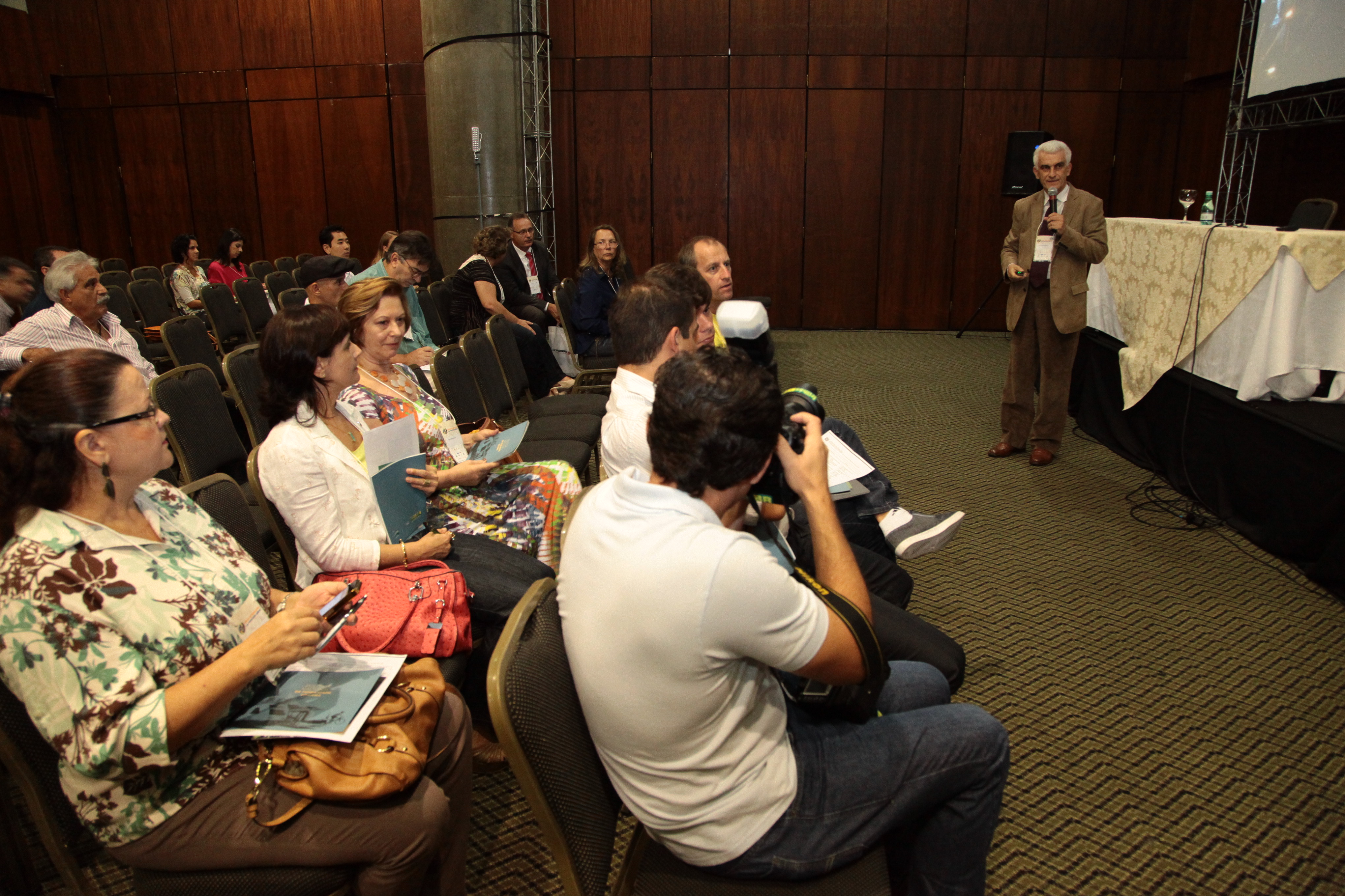 Fórum Internacional sobre Mobilidade Urbana.  Laurindo Junqueira. Foto: Miriam Zomer
