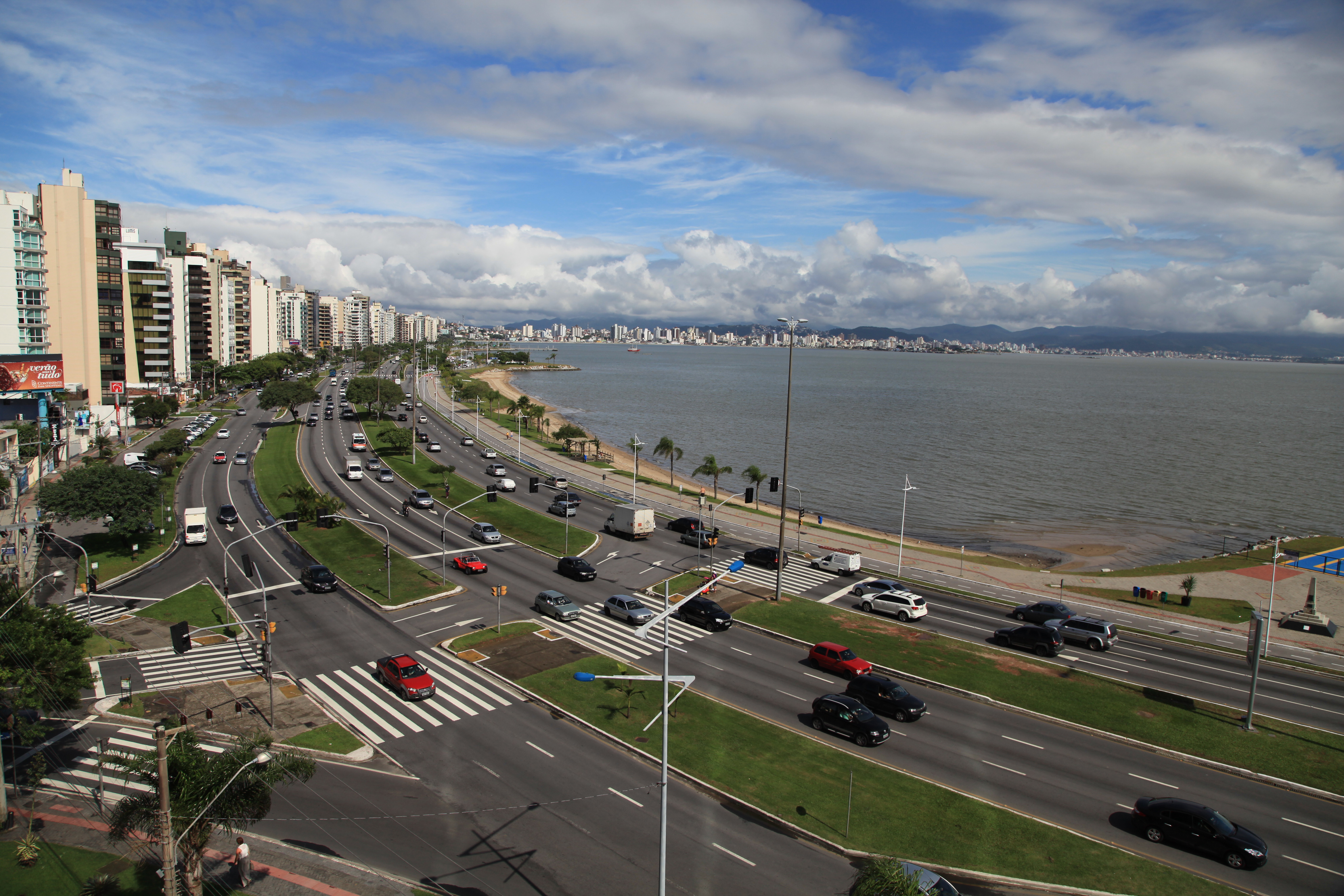 Avenida Beira Mar Norte Foto: Miriam Zomer