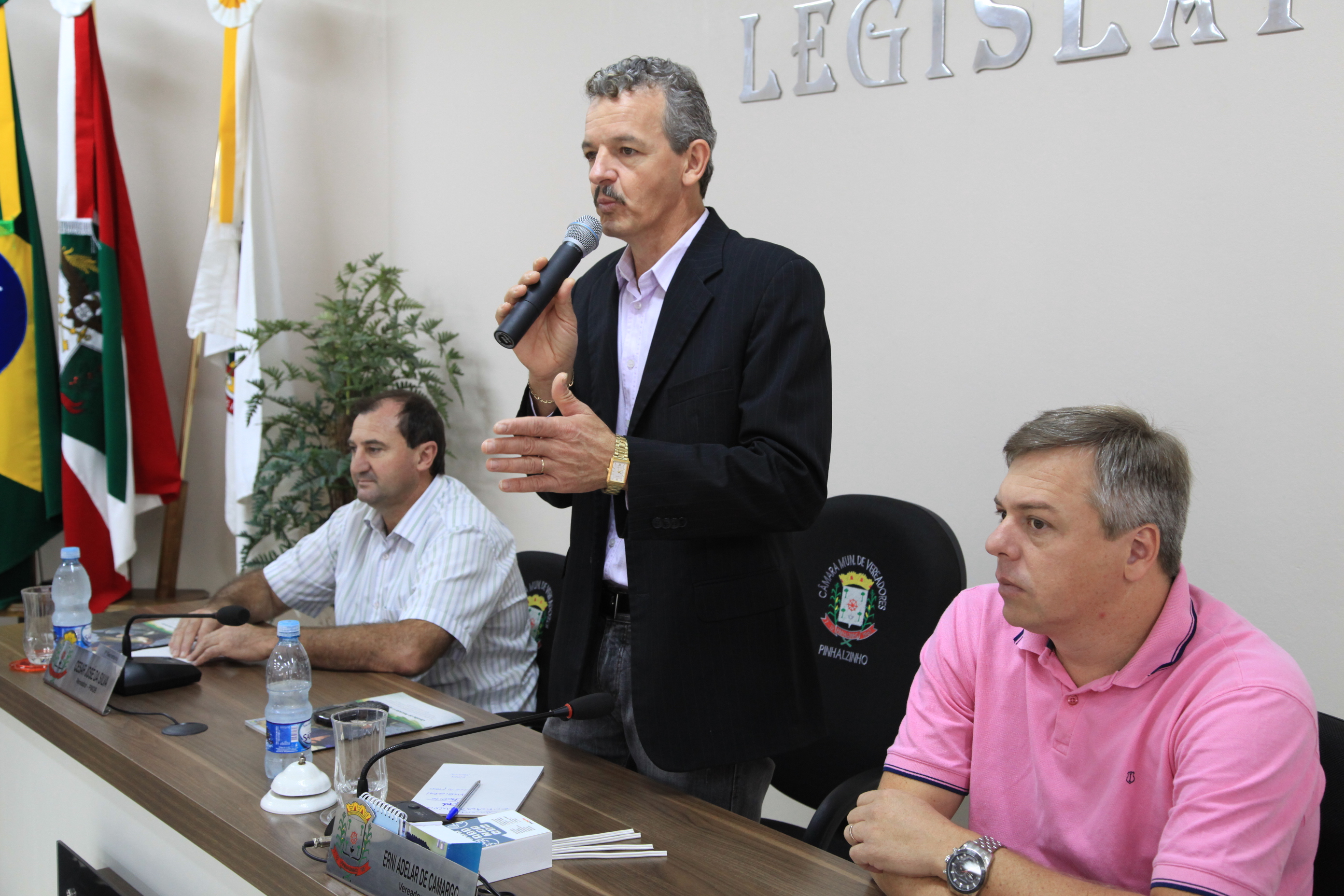 Comissão de Pesca e Aquicultura da Assembleia Legislativa realiza na cidade de Pinhalzinho, o seminário regional para debater o Plano Safra Pesca e Aqüicultura. Foto: Miriam Zomer
