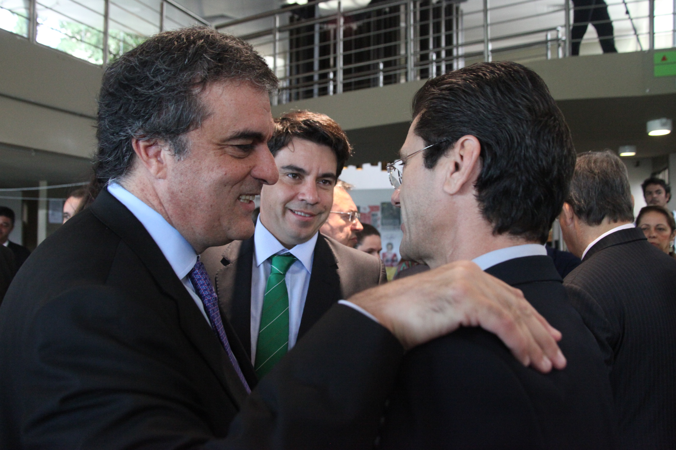 Governador Raimundo Colombo dá posse aos 40 defensores públicos de Santa Catarina. Foto: Fábio Queiroz
