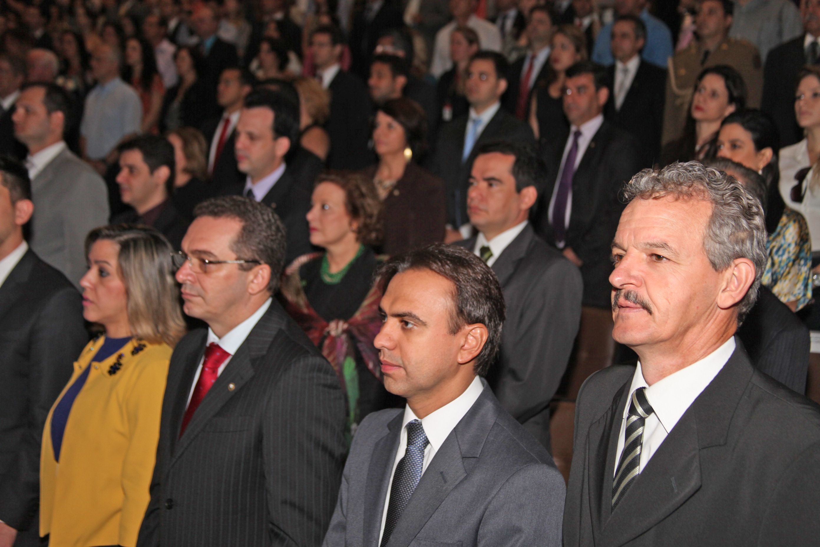 Governador Raimundo Colombo dá posse aos 40 defensores públicos de Santa Catarina. Foto: Fábio Queiroz