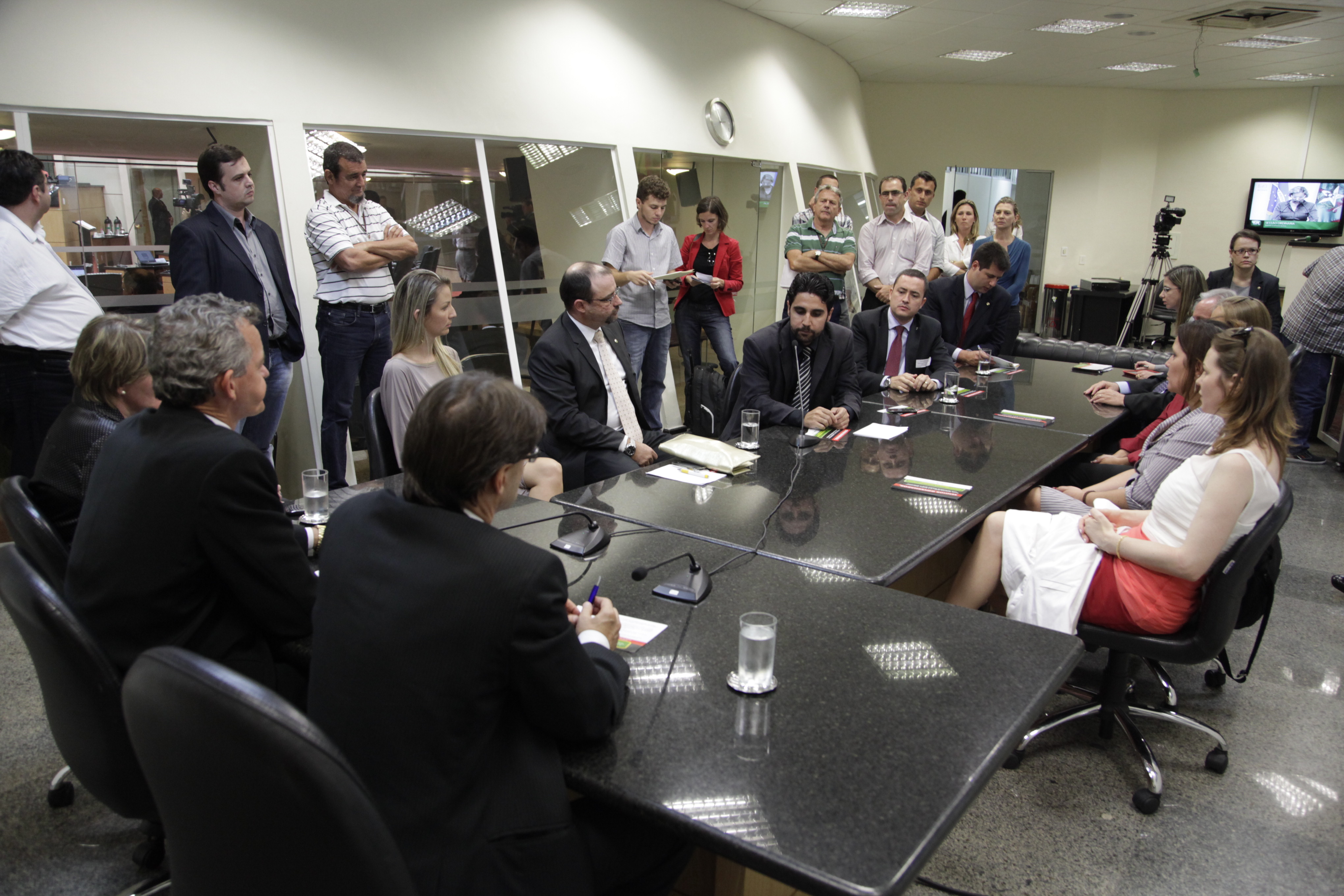 Defensores Públicos visitam o Parlamento Catarinense. Foto: Carlos Kilian