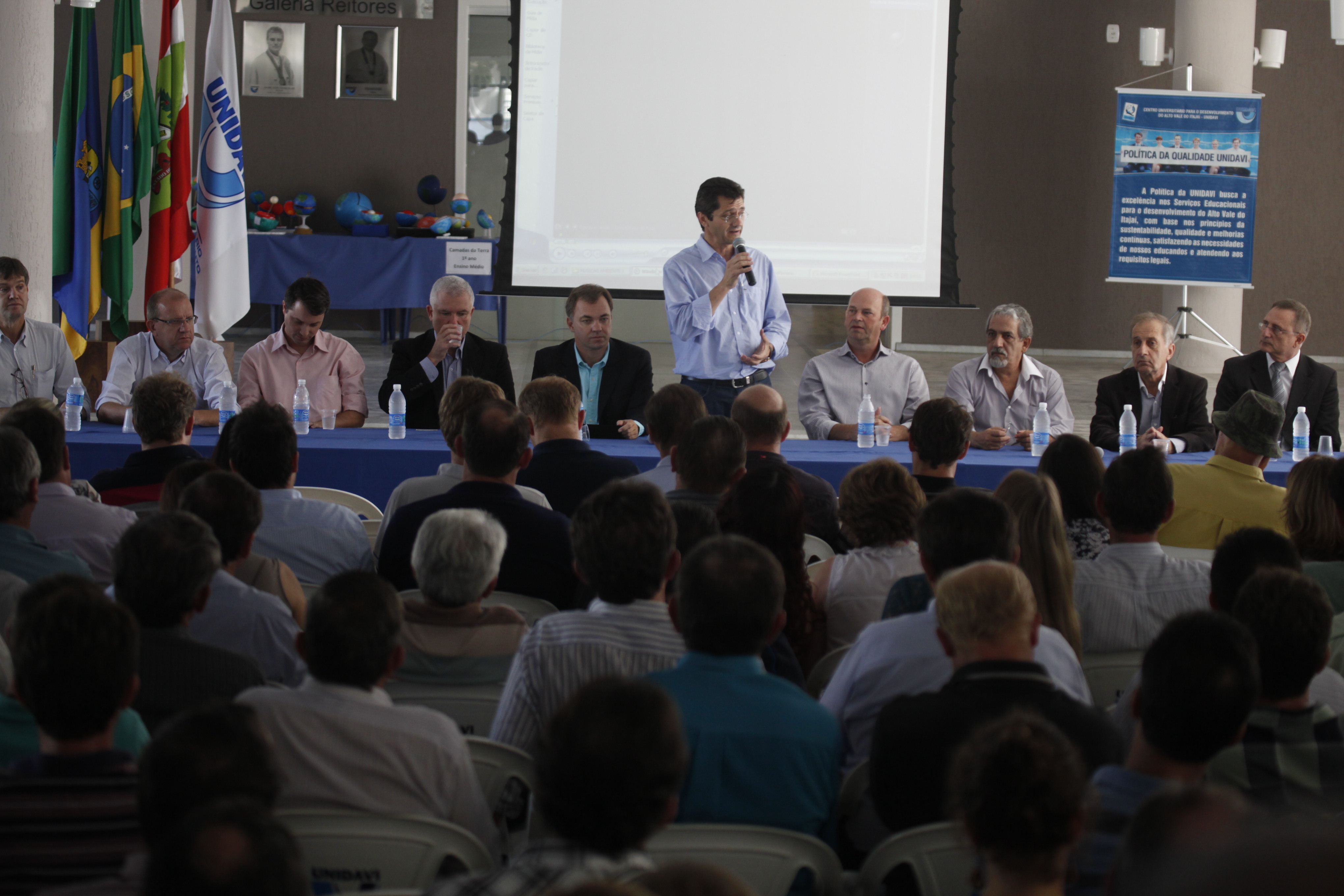 Encontro Regional Sobre os Desafios Ambientais do Alto Vale Itajai- Açú em Rio do Sul   Foto Carlos Kilian