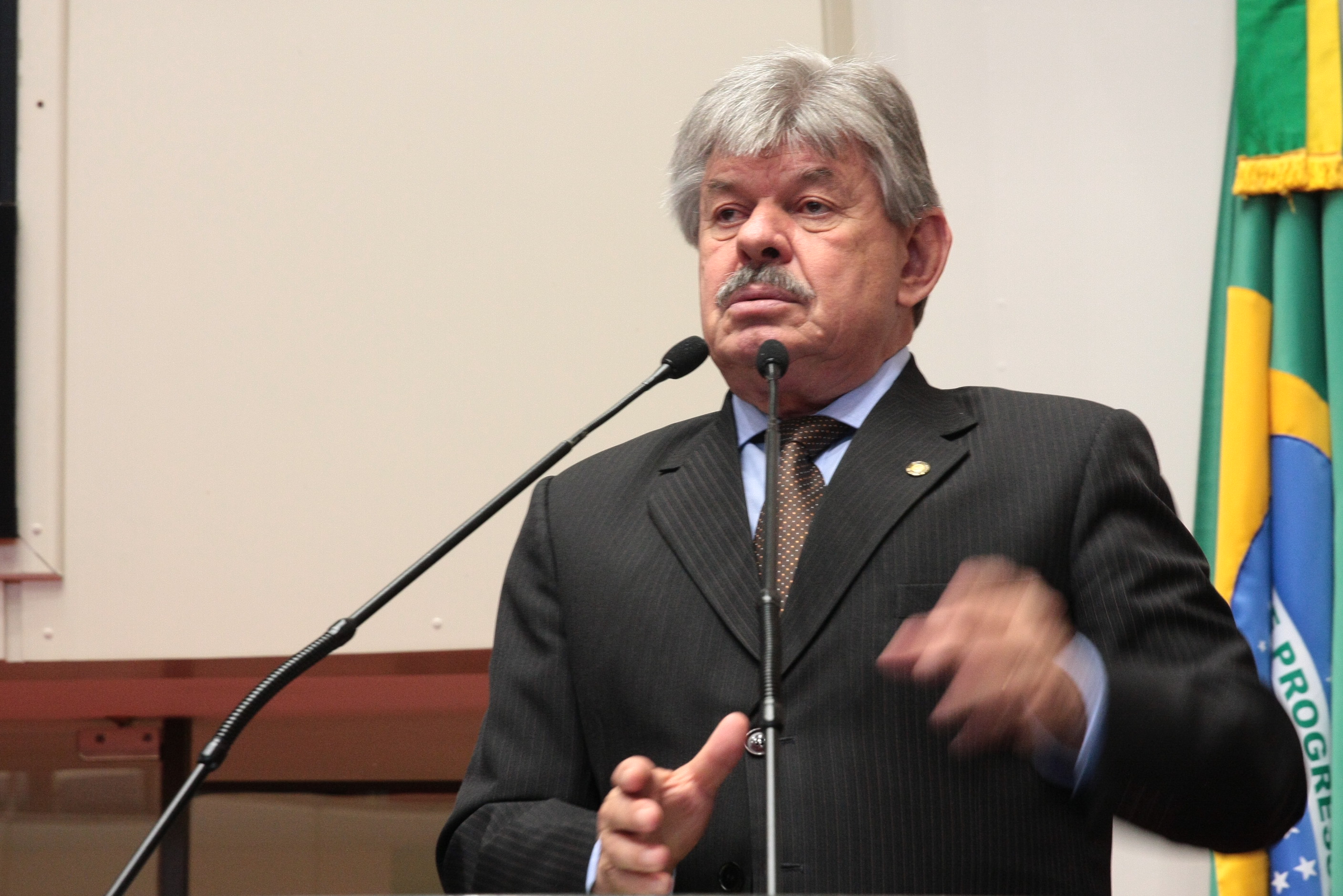 Sessão Ordinária - Plenário Osni Régis - Deputado : Reno Caramori (PP) - Fotógrafo : Eduardo Guedes de Oliveira