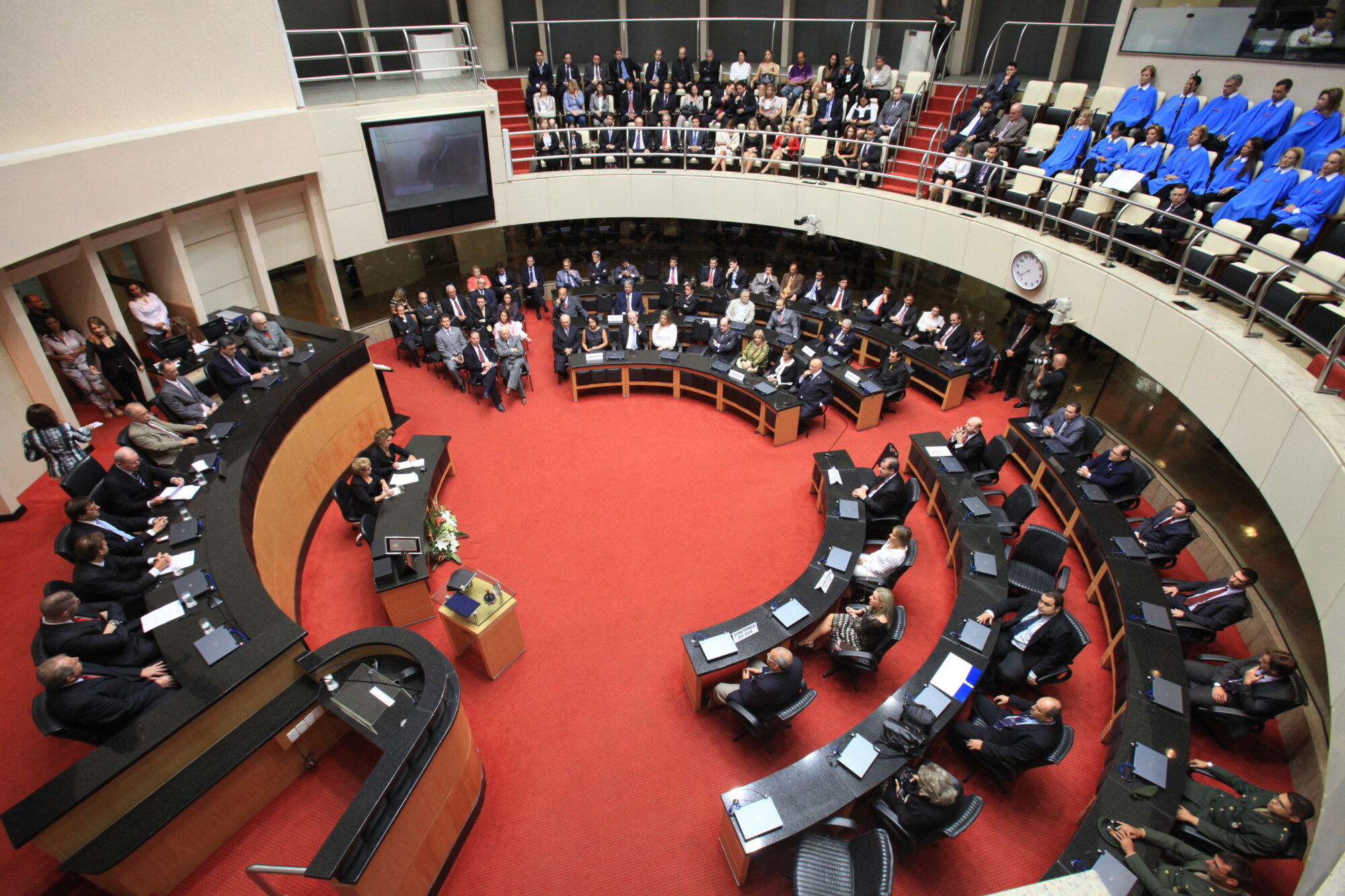 Legislativo celebra 80 anos da Ordem dos Advogados do Brasil em SC