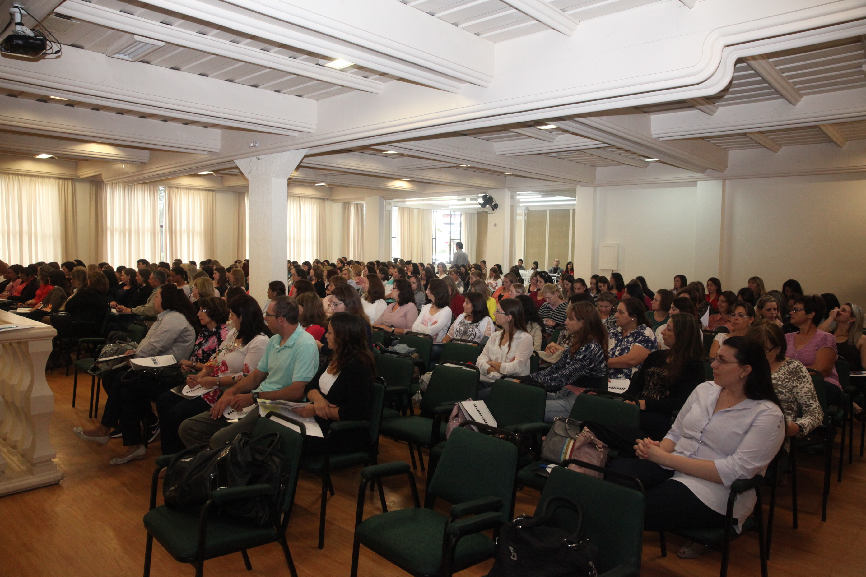 Fórum sobre o Autismo - Fraiburgo. Foto: Alberto Neves