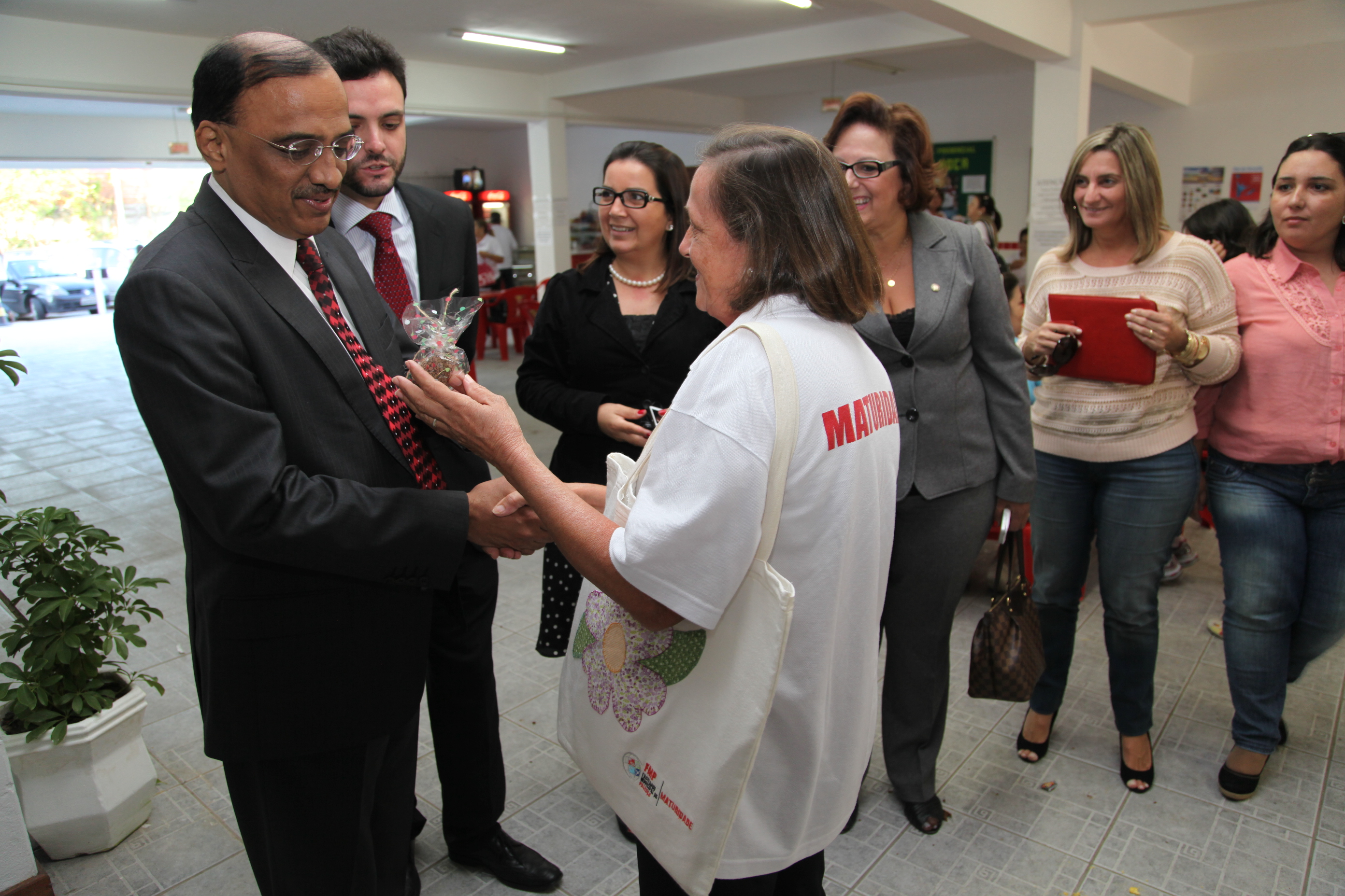 Visita do presidente da IFA, Dr. K. R. Gangadharan à Faculdade da Maturidade em Palhoça. Foto: Miriam Zomer