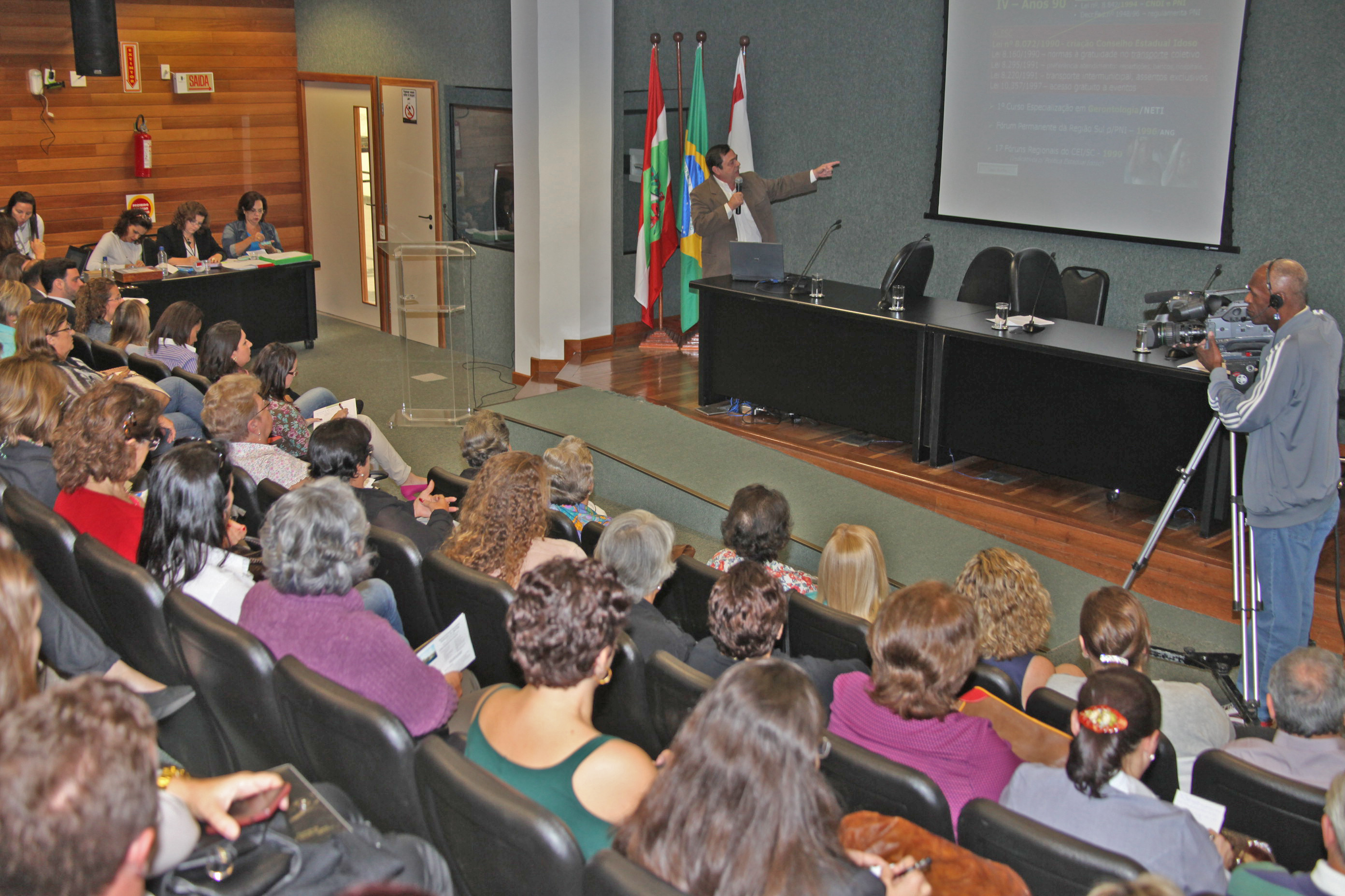 Audiência Pública O Envelhecimento no Brasil organizada pelo Fórum Parlamentar em Defesa da Pessoa Idosa em SC. Foto: Fábio Queiroz