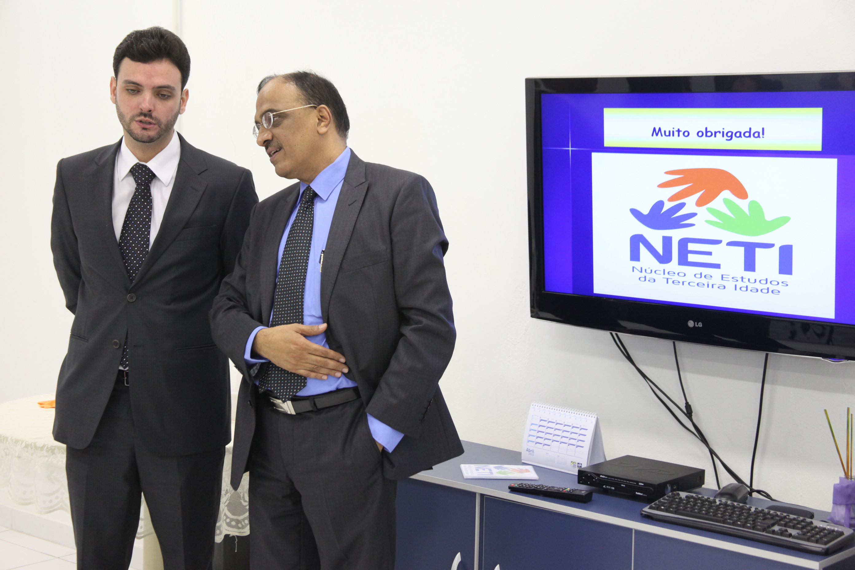 Deputada Dirce Heiderscheidt (PMDB) e Krishnamurthy Gangadharan visitam o Núcleo de Estudos da Terceira Idade (NETI) na UFSC e Grupo de Estudos da Terceira Idade (GETI) na Udesc. Foto: Fábio Queiroz