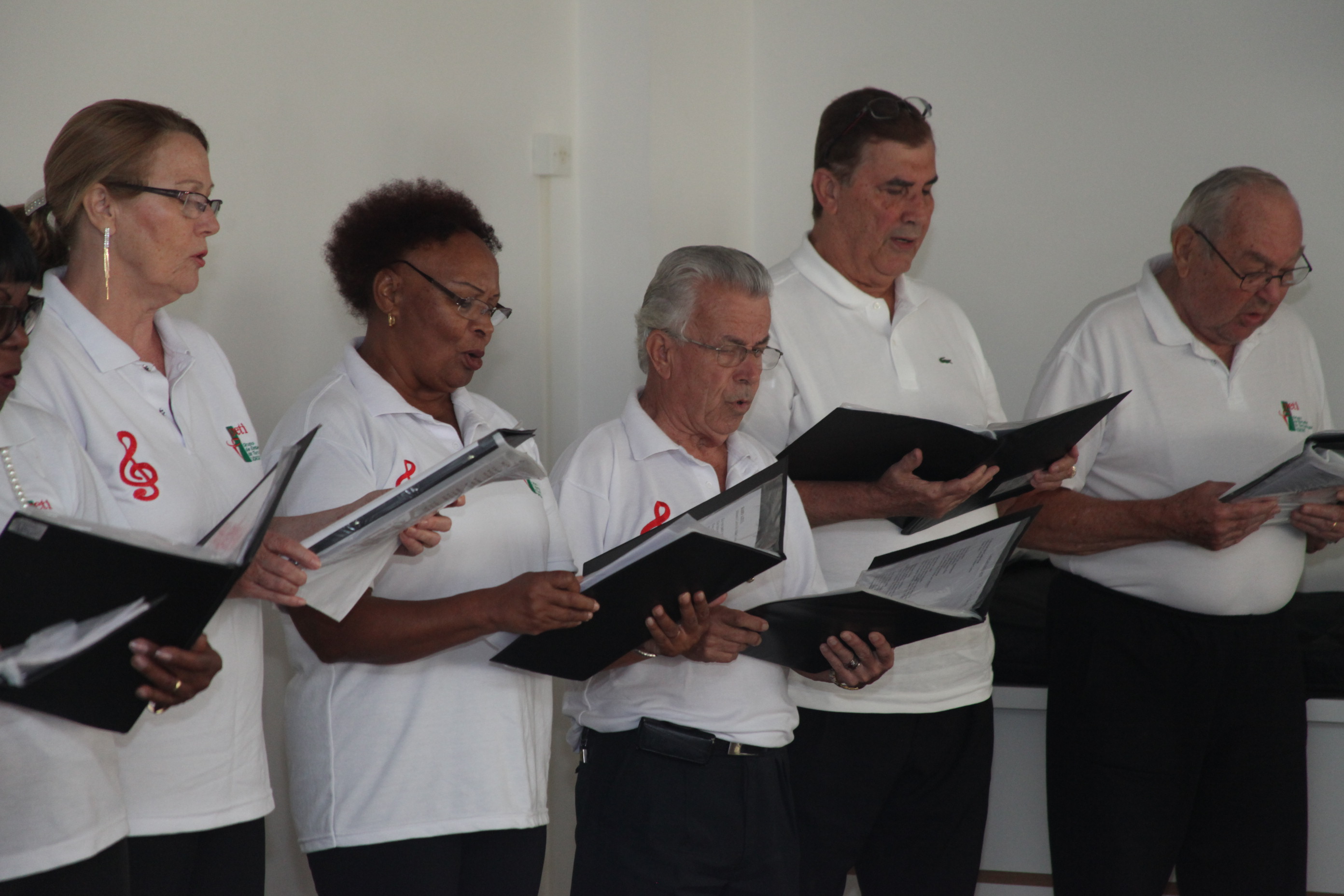 Deputada Dirce Heiderscheidt (PMDB) e Krishnamurthy Gangadharan visitam o Núcleo de Estudos da Terceira Idade (NETI) na UFSC e Grupo de Estudos da Terceira Idade (GETI) na Udesc. Foto: Fábio Queiroz