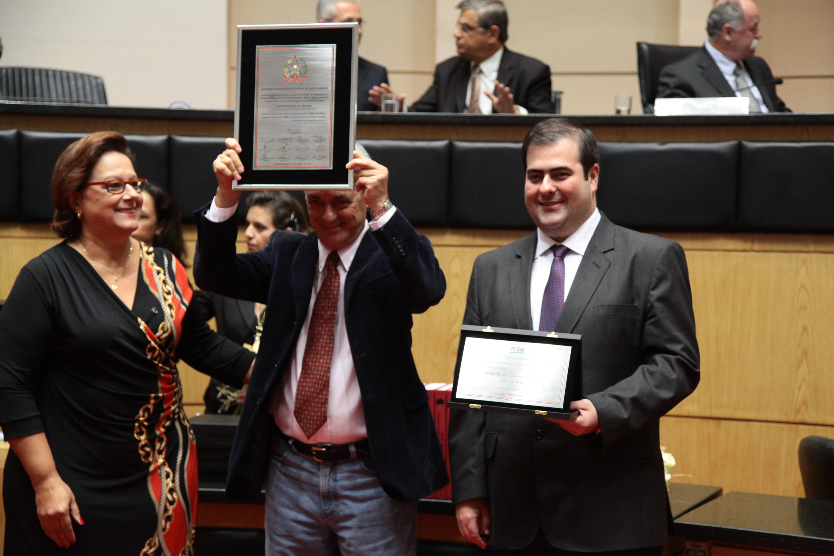Sessão Especial em homenagem aos 47 anos de fundação do Partido do Movimento Democrático do Brasil - PMDB. Foto: Miriam Zomer