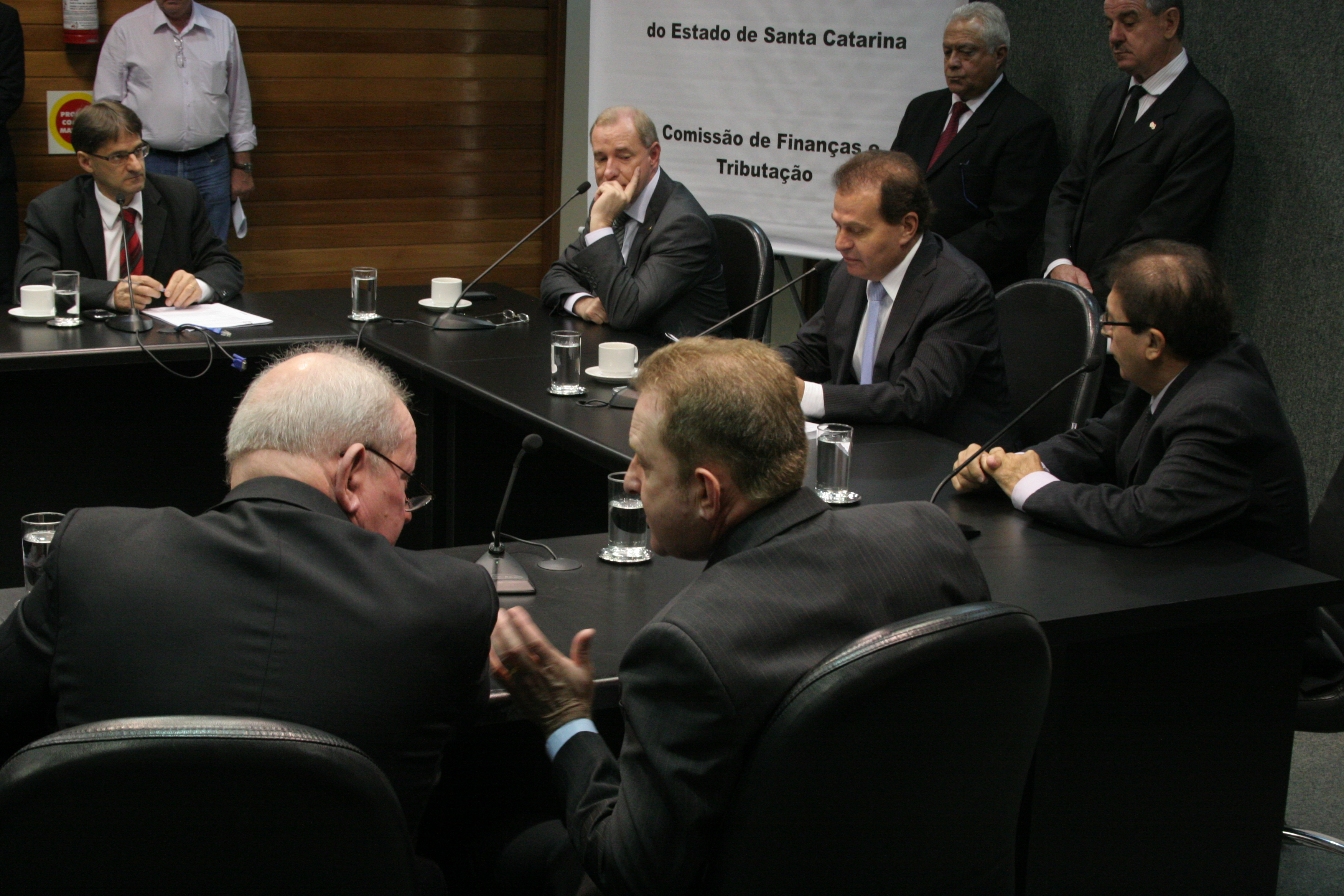 Reunião da Comissão de Finanças e Tributação. Foto: Eduardo Guedes de Oliveira