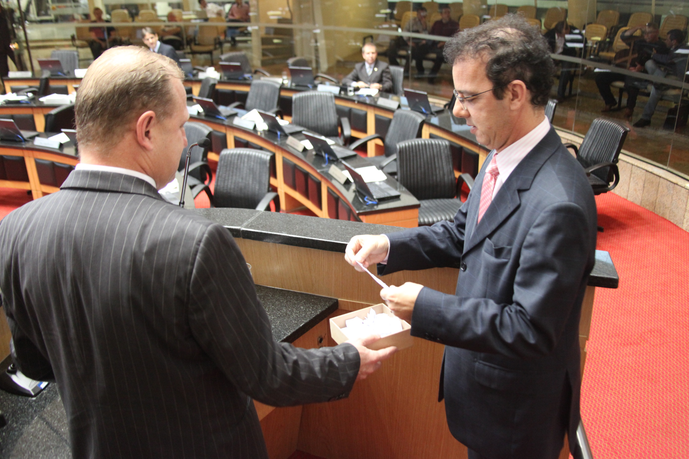 Sessão Ordinária - Plenário Osni Régis. Foto: Fábio Queiroz