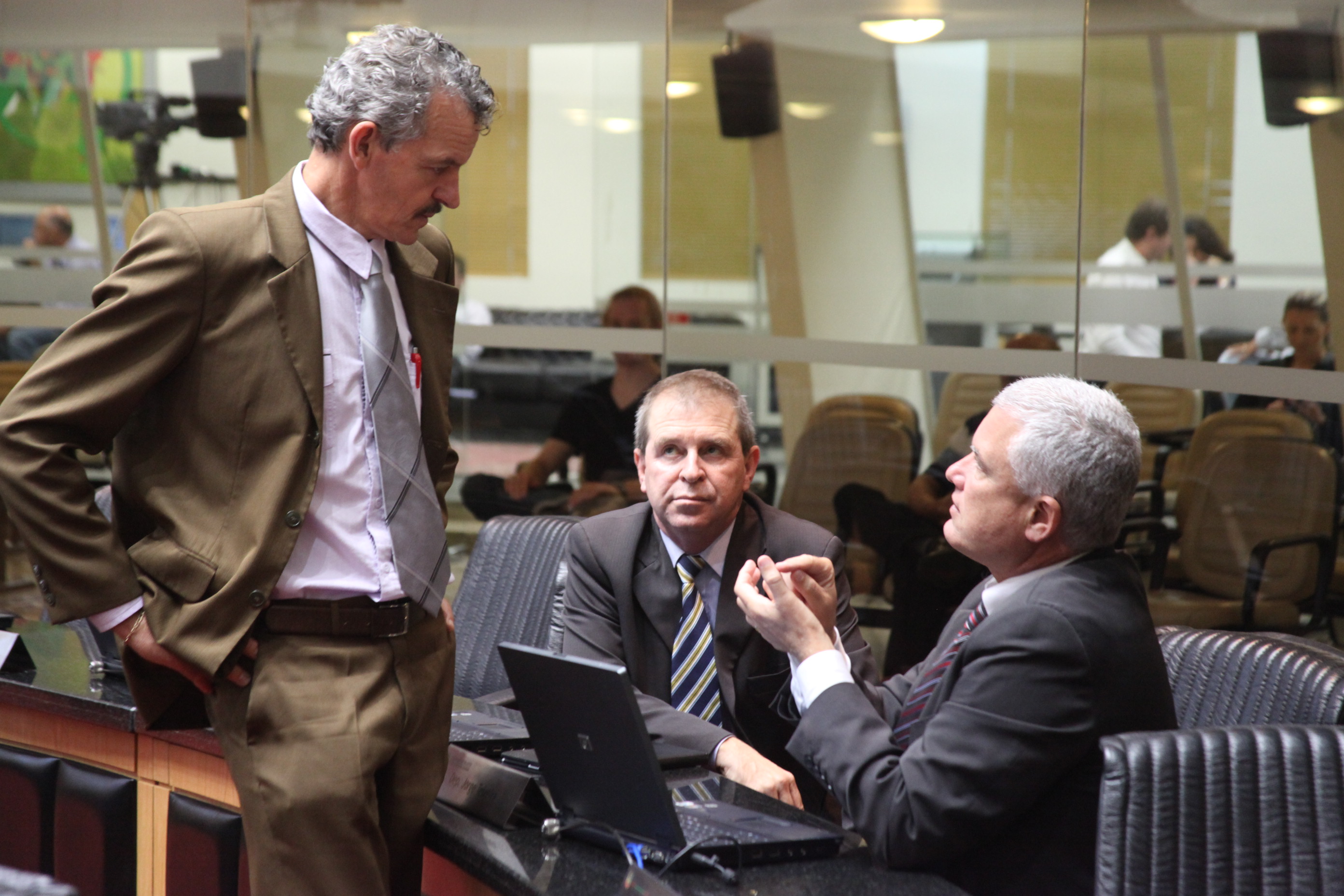 Sessão Ordinária - Plenário Osni Régis. Foto: Fábio Queiroz