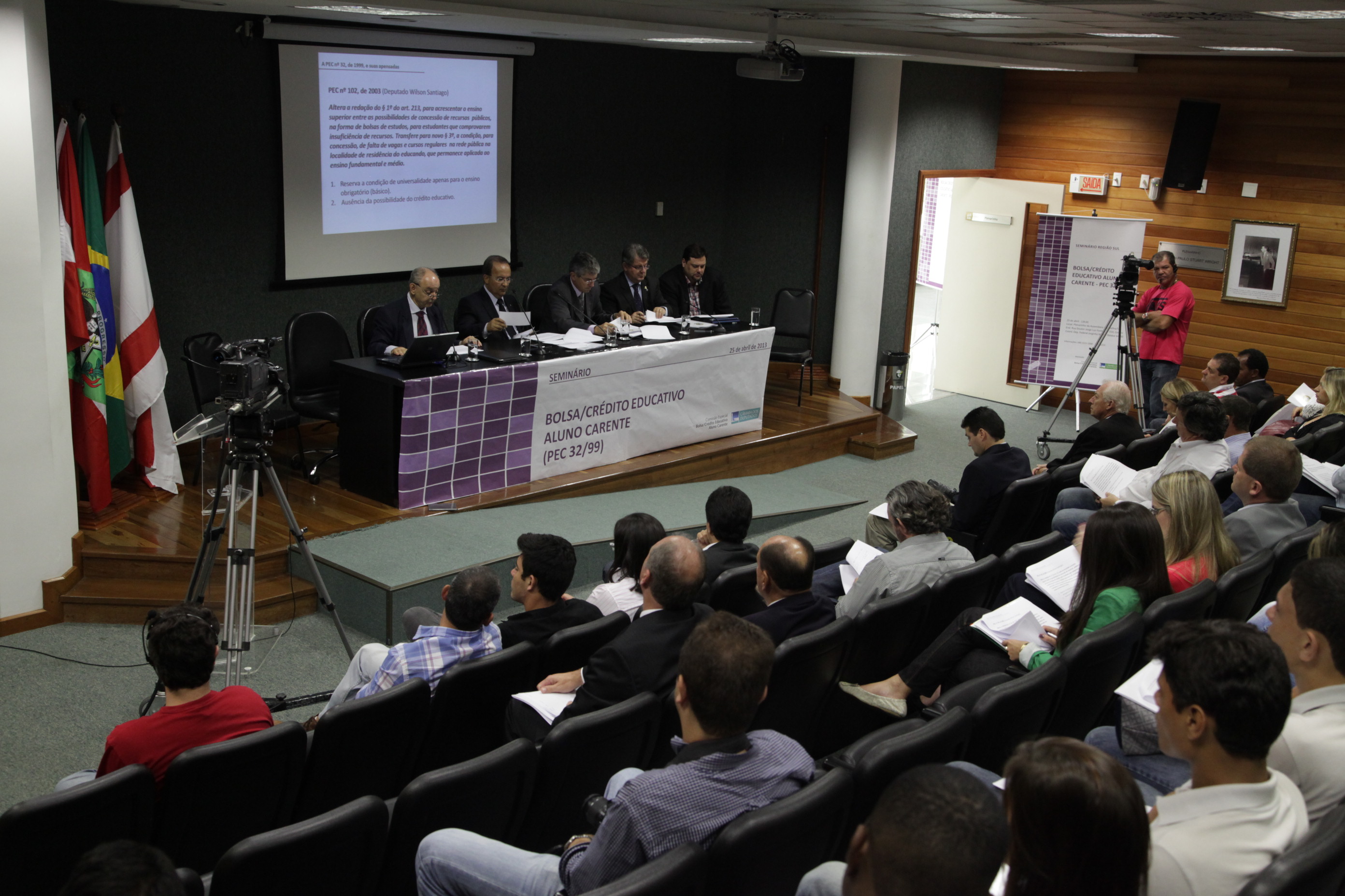 Semiário sobre a PEC 32 - Crédito Educativo para Alunos Carentes