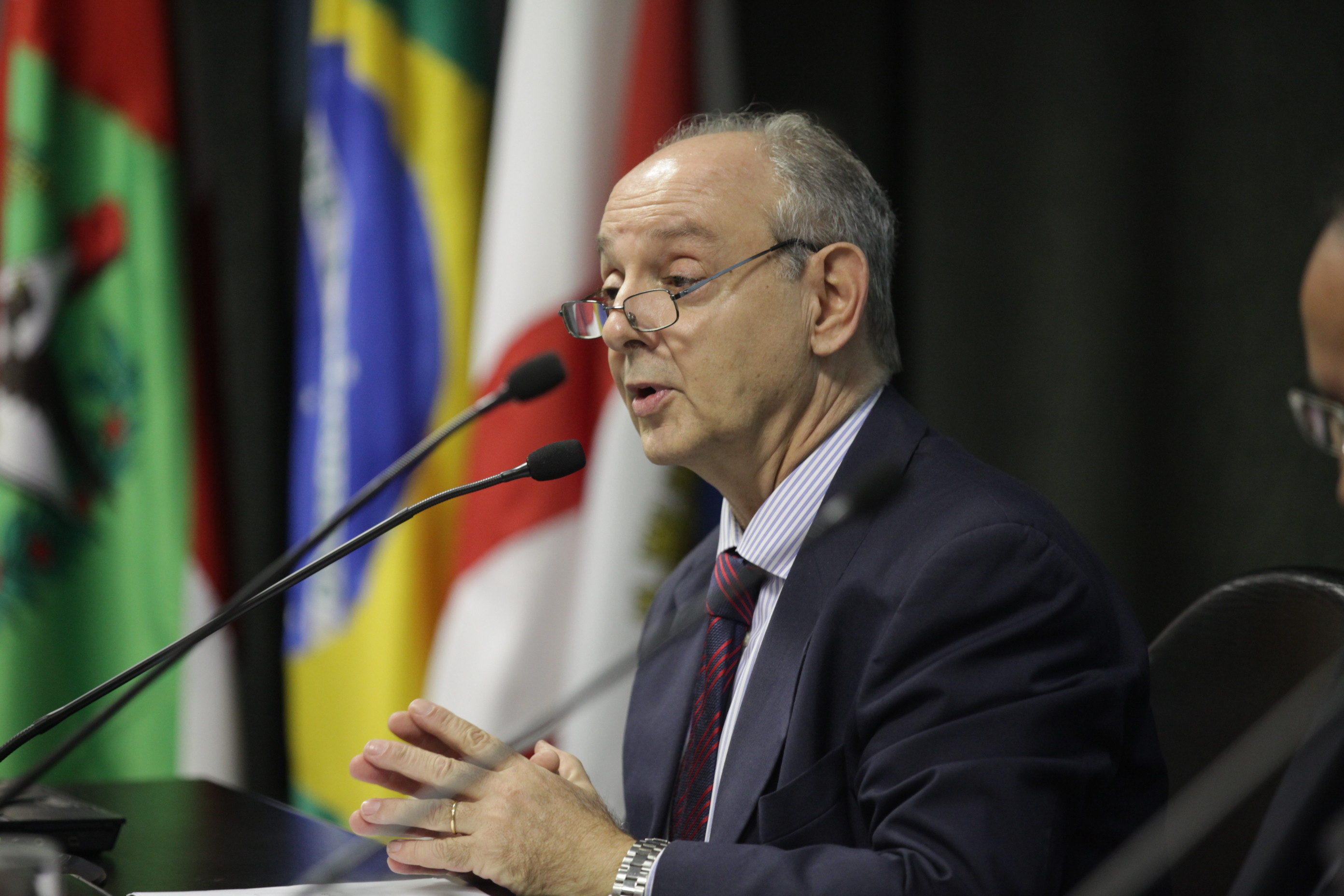 Semiário sobre a PEC 32 – Crédito Educativo para Alunos Carentes