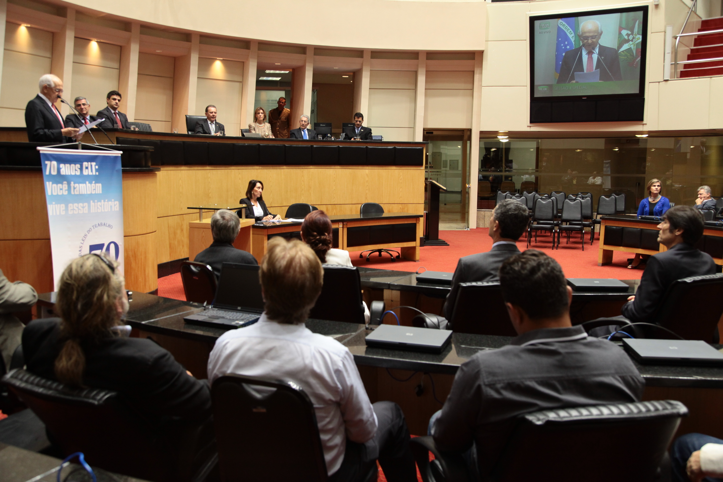 Sessão Especial em comemoração pelo transcurso dos 70 anos de edição do Decreto-lei 5.452, de 1° de maio de 1943 que aprovou a Consolidação das Leis do Trabalho - CLT.  Foto: Miriam Zomer