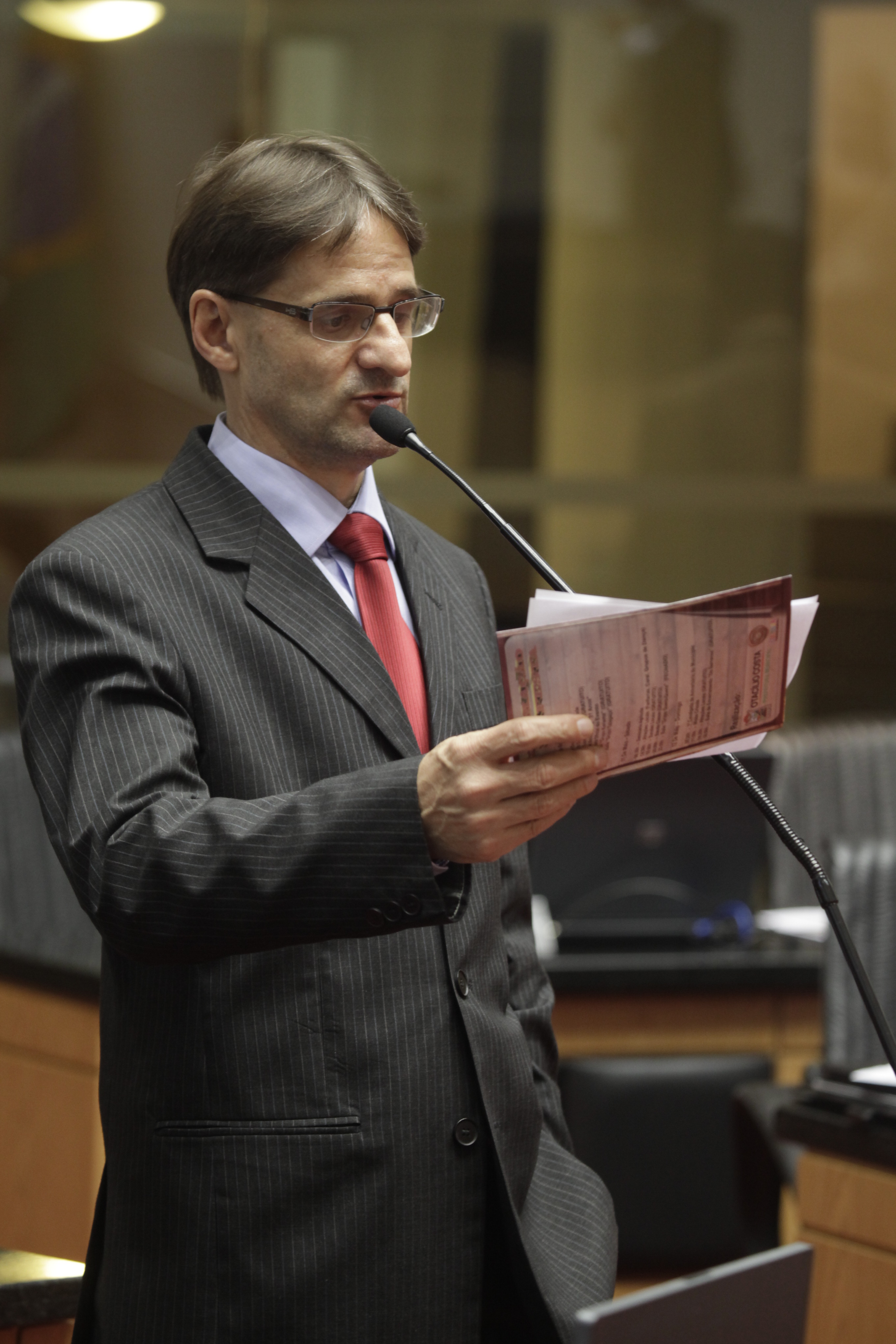 Sessão Ordinária - Plenário Osni Régis - Deputado Neodi Saretta.  Foto: Carlos Kilian