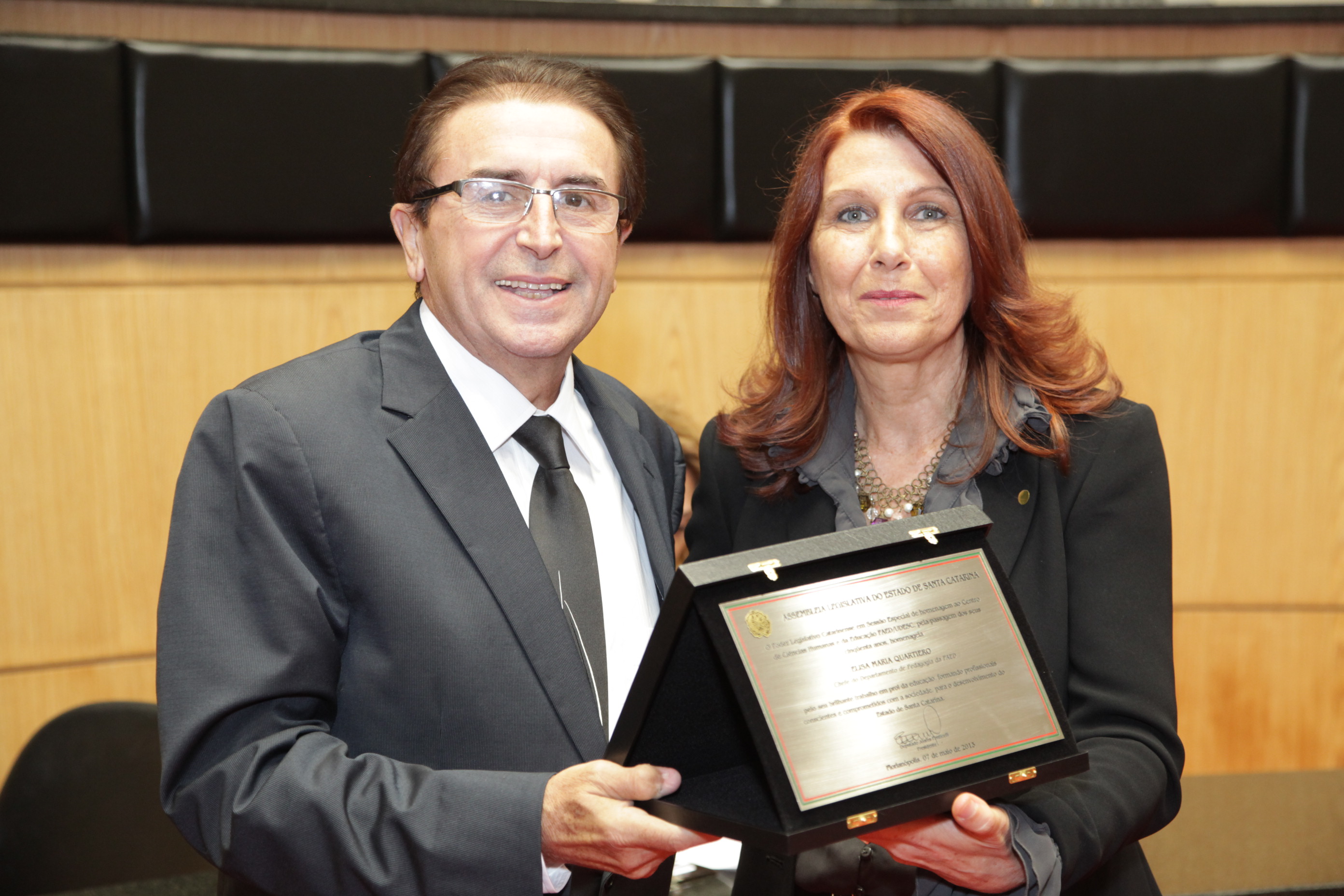 Sessão Especial - Homenagem aos 50 anos do Centro de Ciências Humanas da Educação - FAED  -  Elisa Maria Quartiero