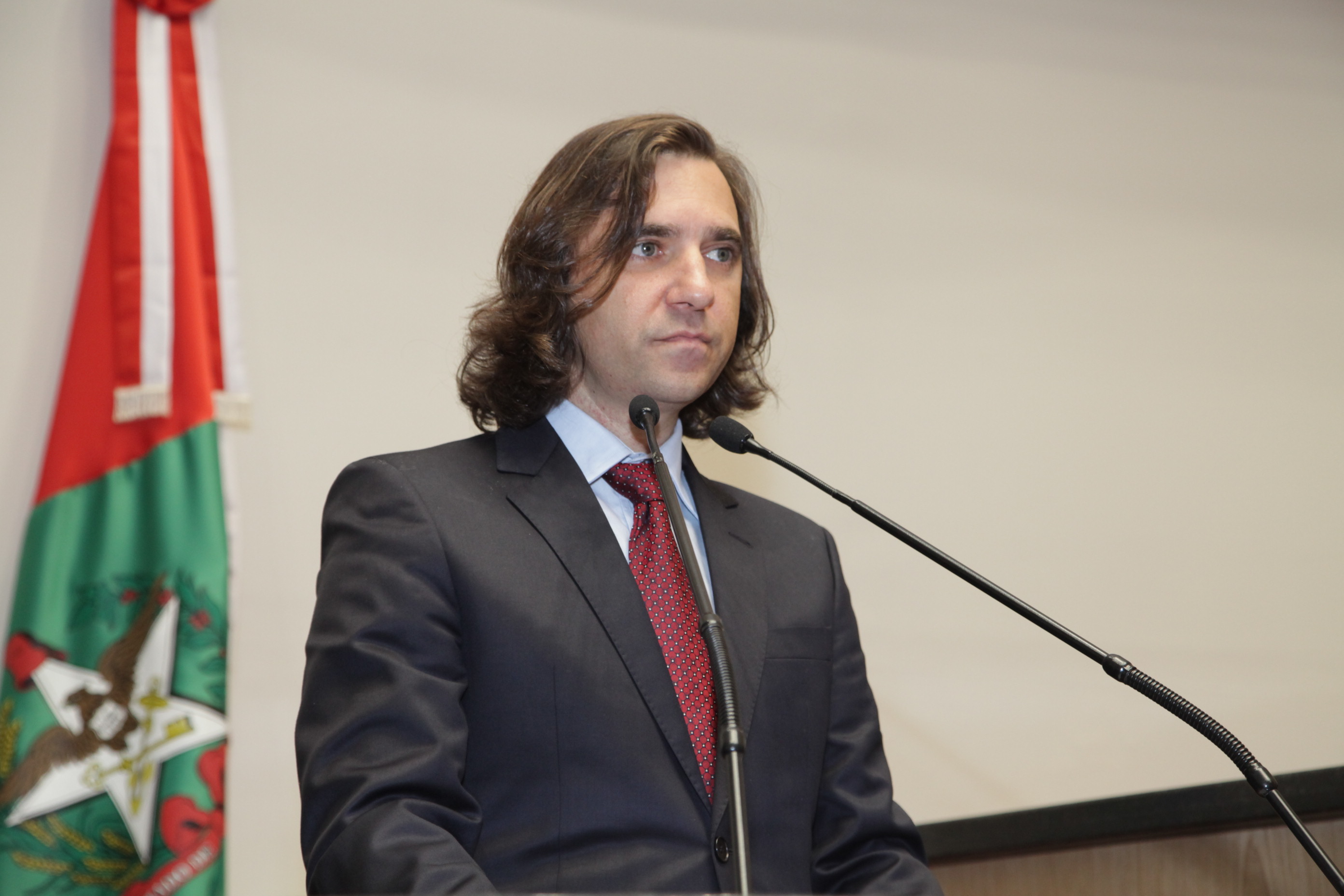 Sessão Especial - Homenagem aos 50 anos do Centro de Ciências Humanas da Educação - FAED  -  Emerson Cesar de Campos