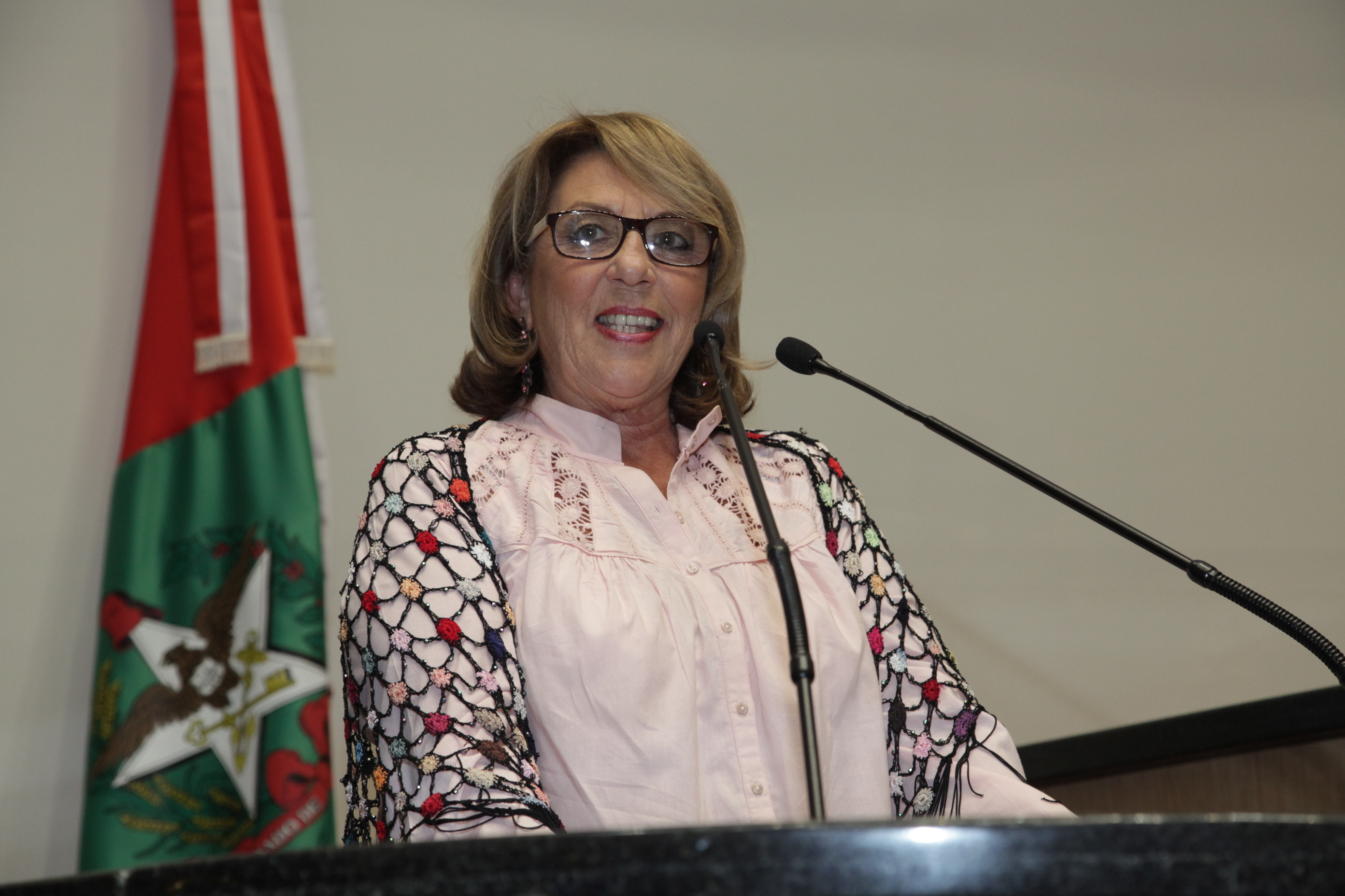 Sessão Especial - Homenagem aos 50 anos do Centro de Ciências Humanas da Educação - FAED  -  Maria da Graça Nóbrega Santana