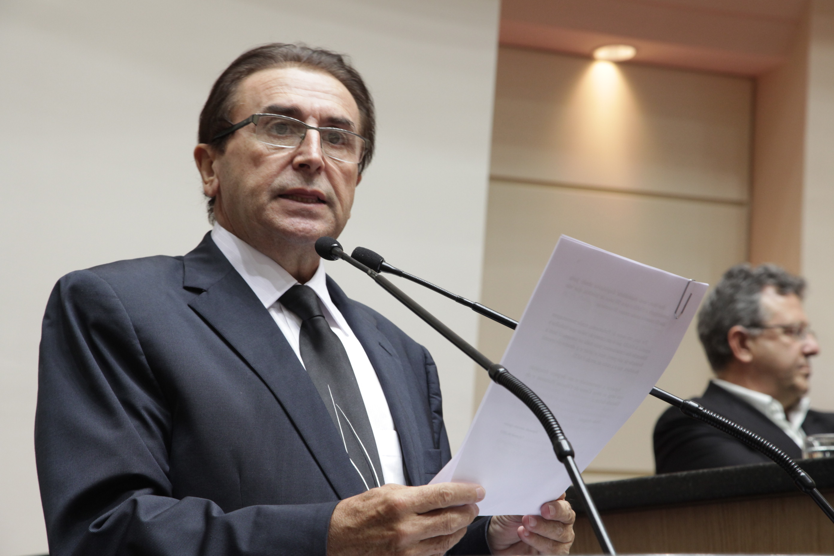 Sessão Especial - Homenagem aos 50 anos do Centro de Ciências Humanas da Educação - FAED