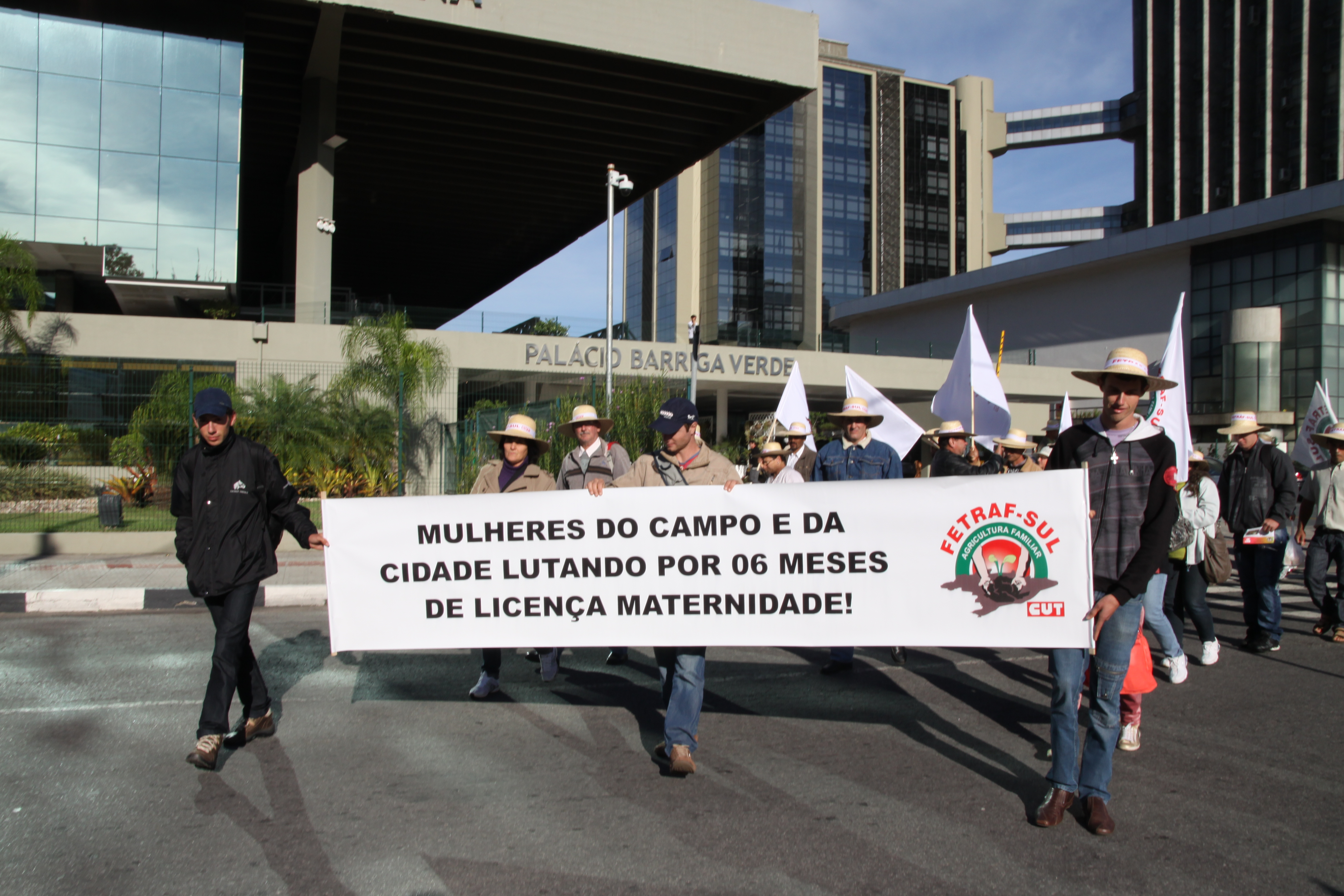 Manifestação Agricultores - Fotógrafo - Eduardo Guedes de Oliveira