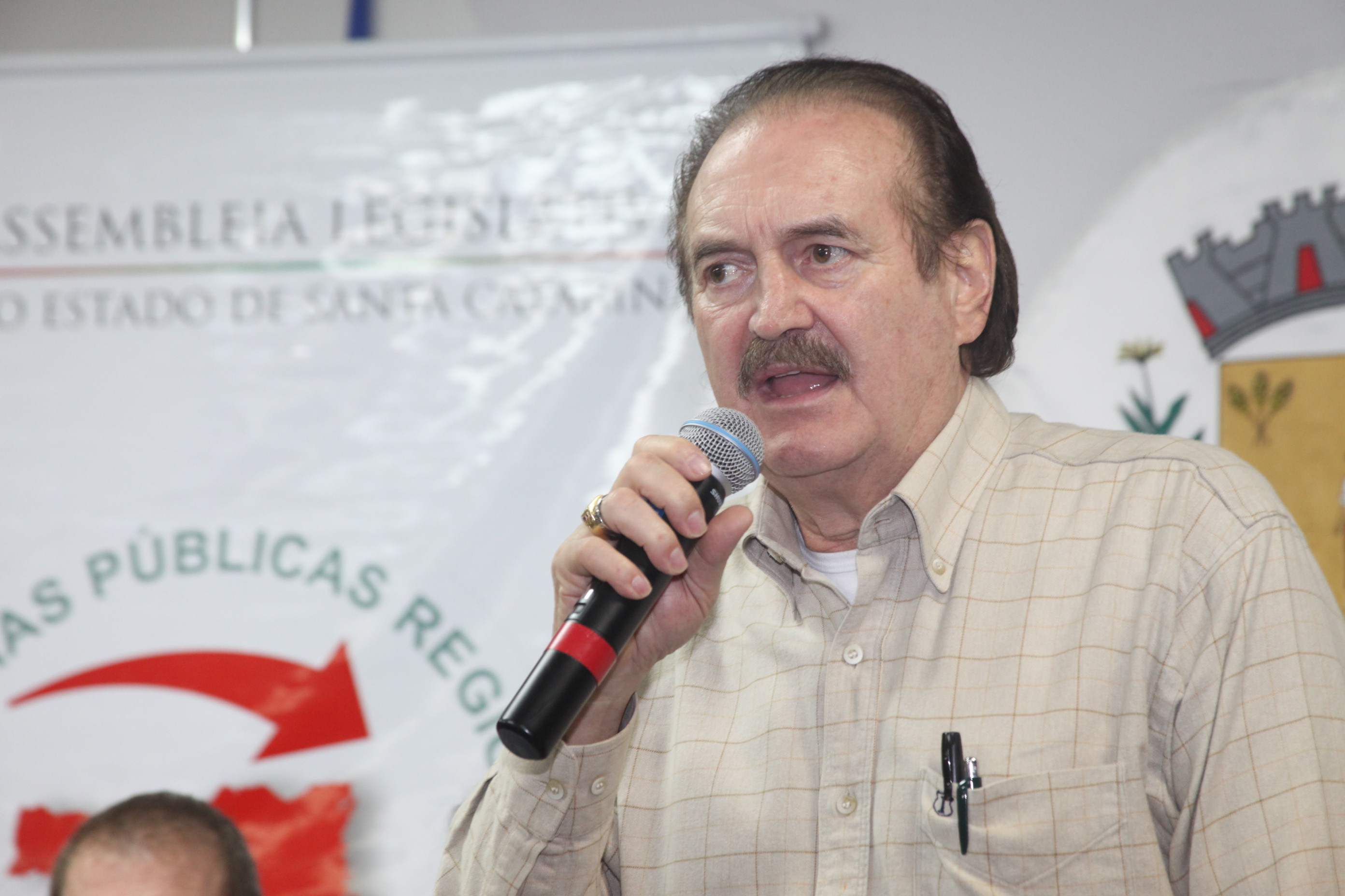 São Lourenço do Oeste sedia a quarta audiência pública do Orçamento Regionalizado 2013. Foto: Fábio Queiroz