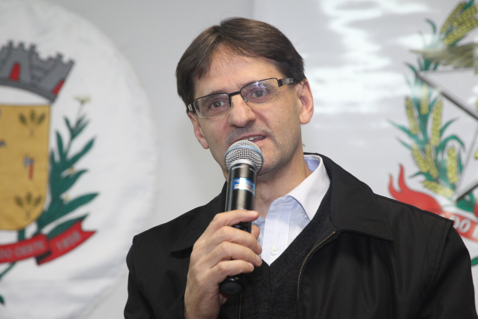 Saretta acredita no orçamento regionalizado e diz que governo tem obrigação de executar as demandas
