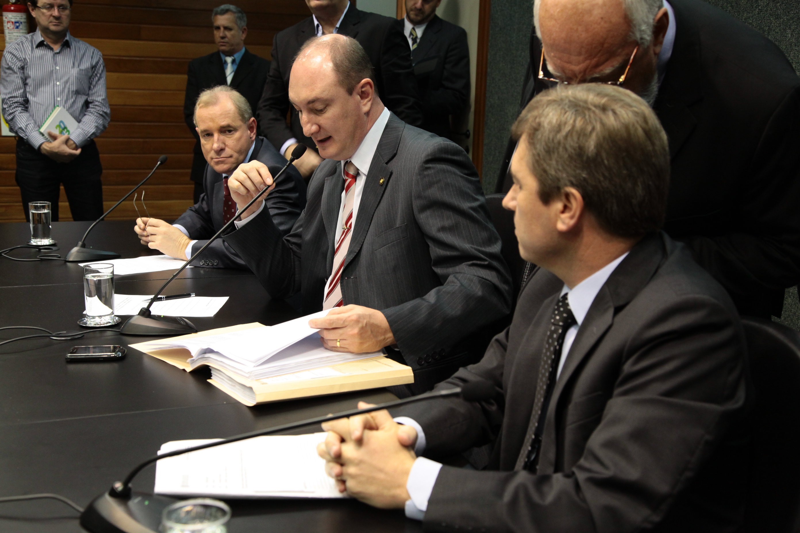 Reunião Extraordinária da Comissão de Constituição e Justiça. Foto: Miriam Zomer