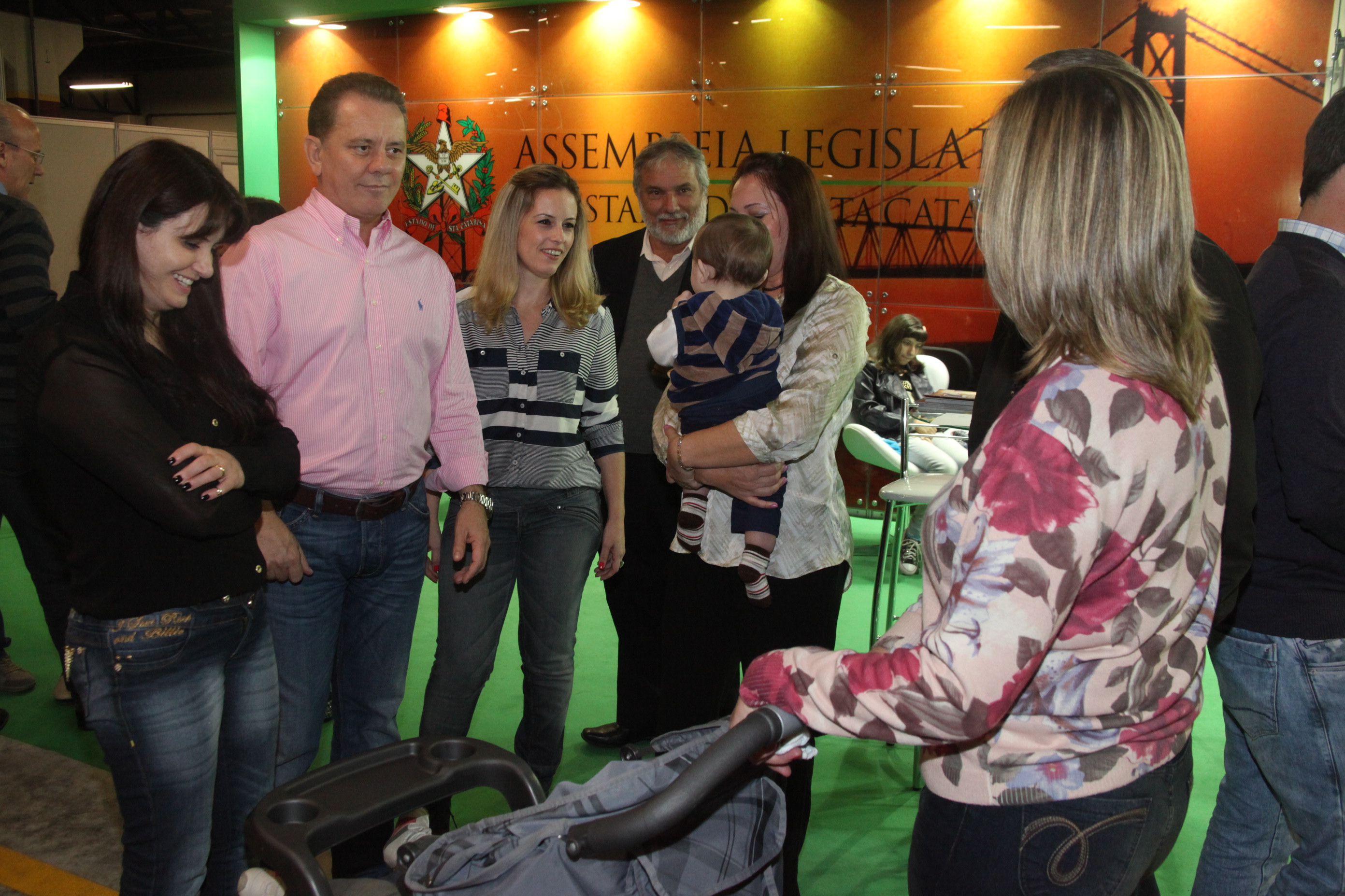 Joares Ponticelli, Presidente da Assembleia Legislativa de Santa Catarina, visita a X Feincos em Tubarão. Foto: Fábio Queiroz