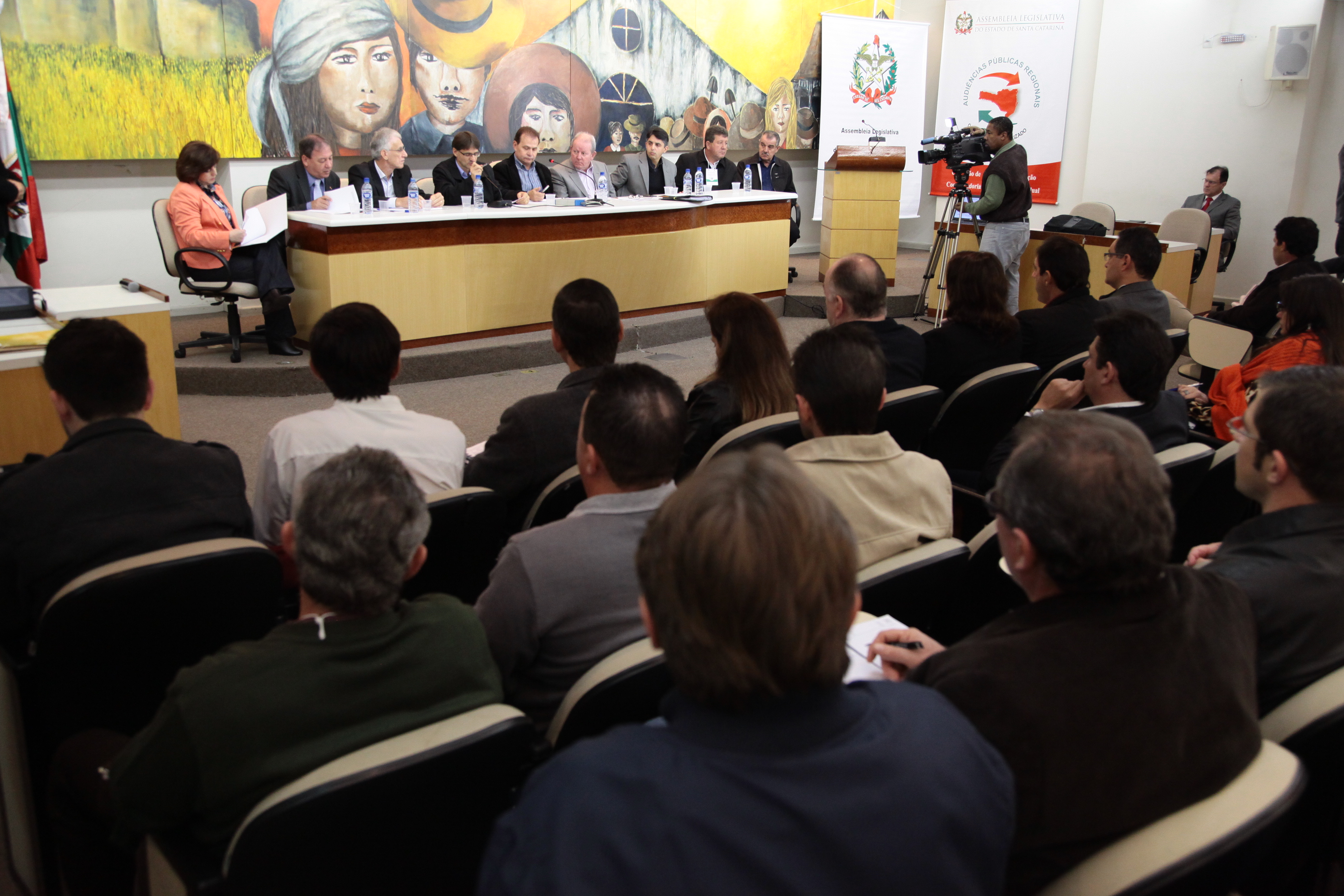 Audiência do Orçamento Regionalizado na cidade de Concórdia. Foto: Miriam Zomer