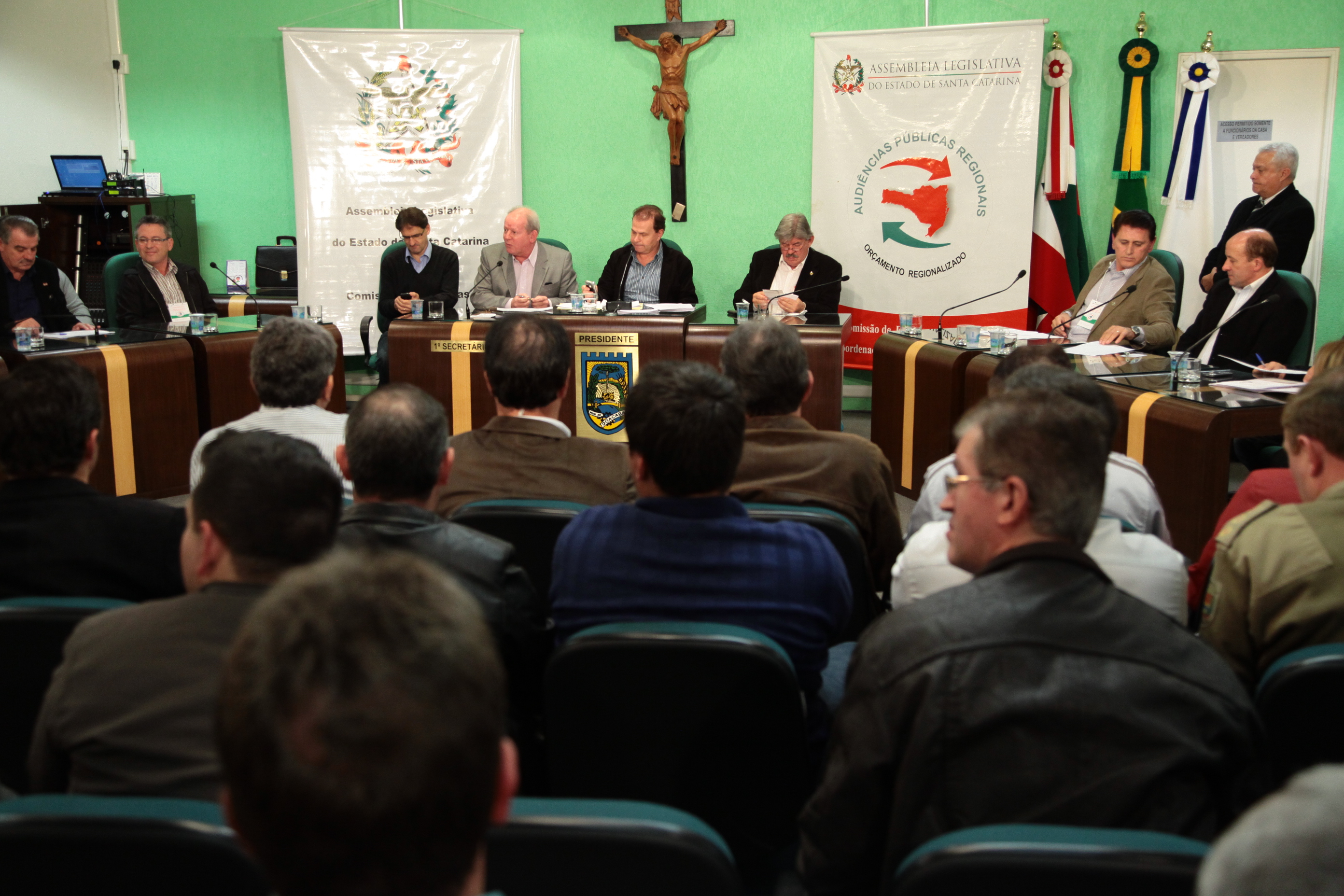 Audiência Pública Regional sobre a Lei de Diretrizes Orçamentárias (LDO) 2013 e Lei Orçamentária Anual (LOA) 2014, na cidade de Joaçaba. Foto: Miriam Zomerv
