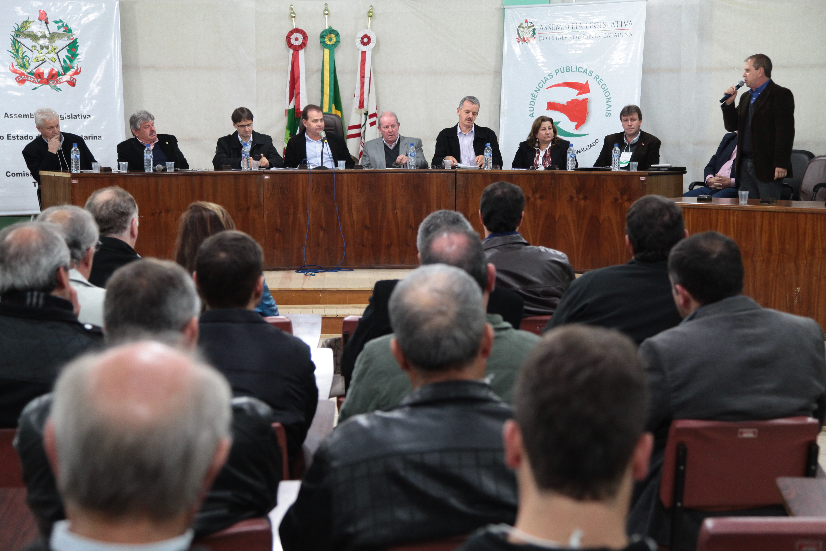 Audiência Pública Regional sobre a Lei de Diretrizes Orçamentárias (LDO) 2013 e Lei Orçamentária Anual (LOA) 2014, na cidade de Curitibanos. Foto: Miriam Zomer
