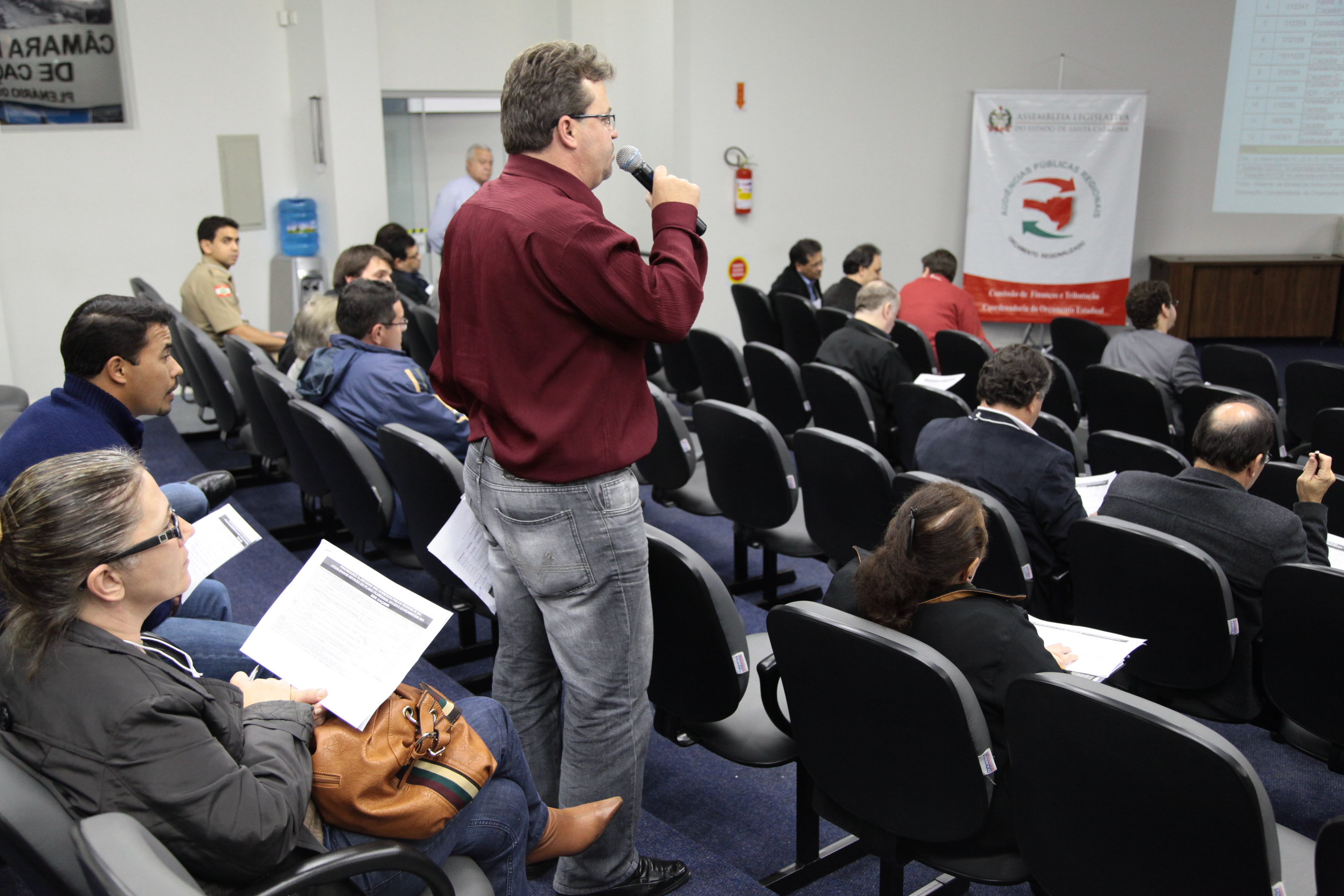 Audiência Pública Regional sobre a Lei de Diretrizes Orçamentárias (LDO) 2013 e Lei Orçamentária Anual (LOA) 2014, na cidade de Caçador. Foto: Miriam Zomer