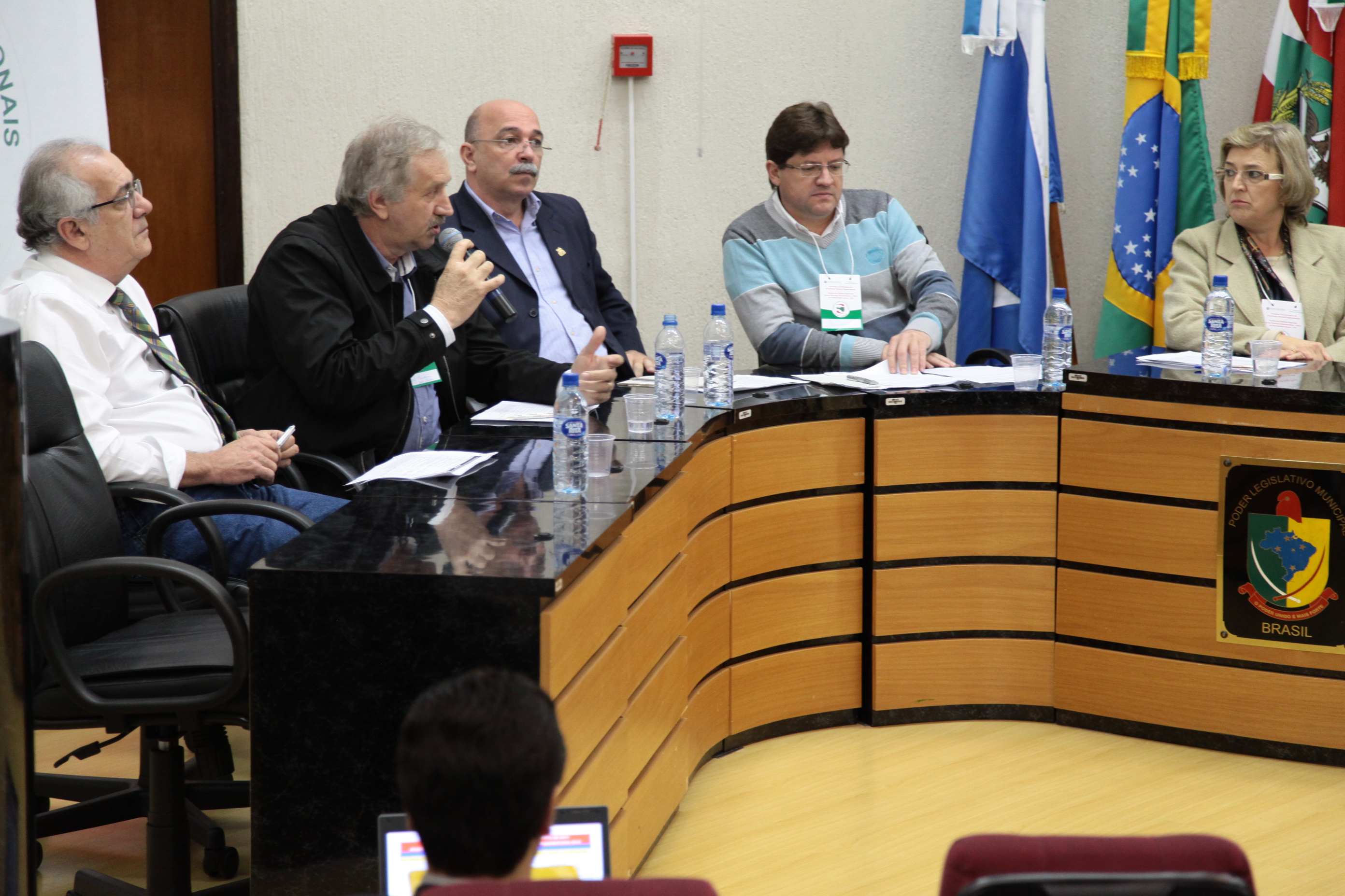 Audiência Pública Regional sobre a Lei de Diretrizes Orçamentárias (LDO) 2013 e Lei Orçamentária Anual (LOA) 2014, na cidade de Videira. Foto: Miriam Zomer