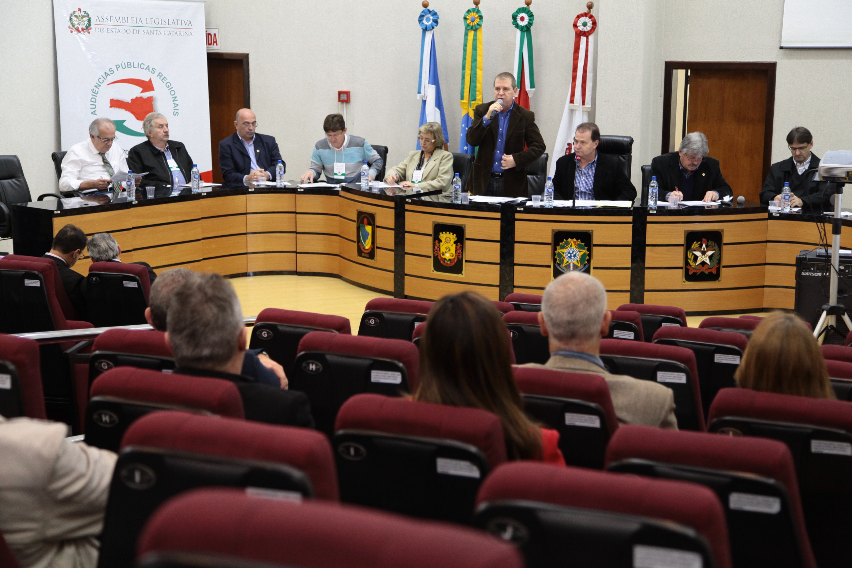 Audiência Pública Regional sobre a Lei de Diretrizes Orçamentárias (LDO) 2013 e Lei Orçamentária Anual (LOA) 2014, na cidade de Videira. Foto: Miriam Zomer