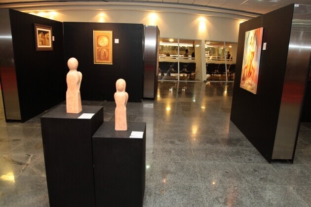 “Mostra dos Doze Artistas” é a nova exposição do hall da Assembleia