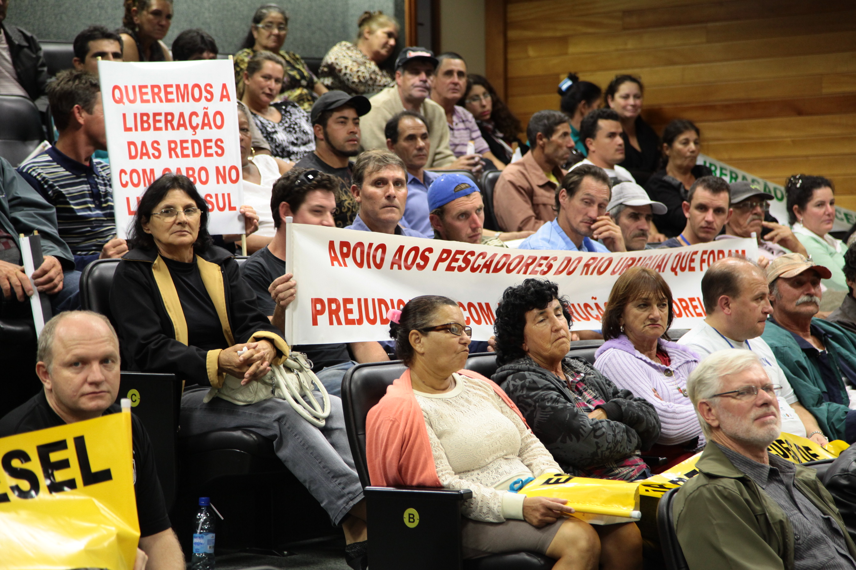 Reunião com a Federação dos Pescadores do Estado de Santa Catarina - FEPESC e representantes das 36 colônias de pescadores do Estado. Foto: Miriam Zomer