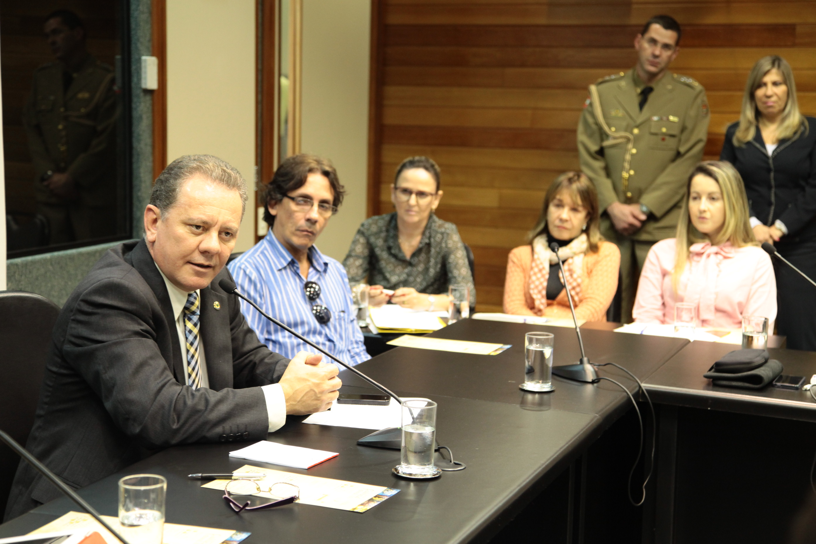 Reunião da Comissão Mista Especial, sobre as comemorações relativas ao centenário do artista plástico Willy Alfredo Zumblick. Foto: Miriam Zomer