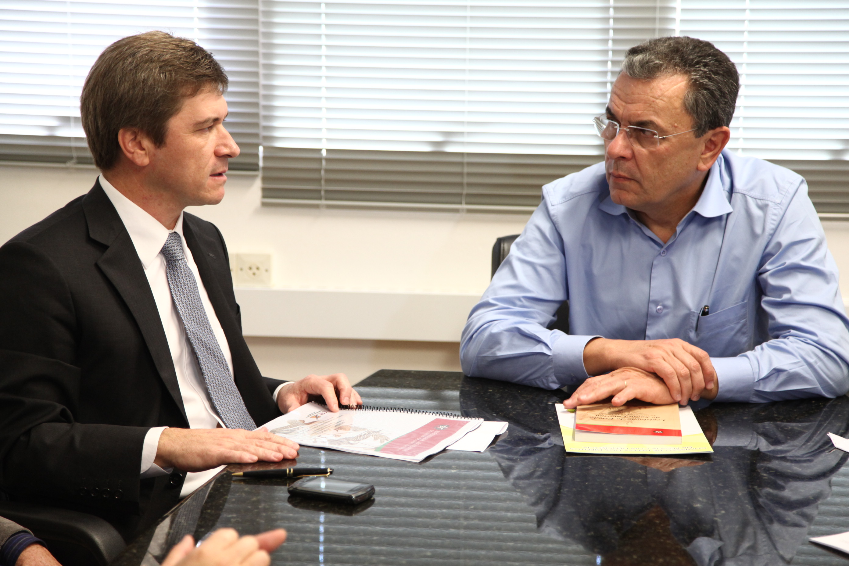 Audiência na Secretaria de Saúde com Comissão de Defesa dos Direitos da Pessoa com Deficência. Foto: Miriam Zomer