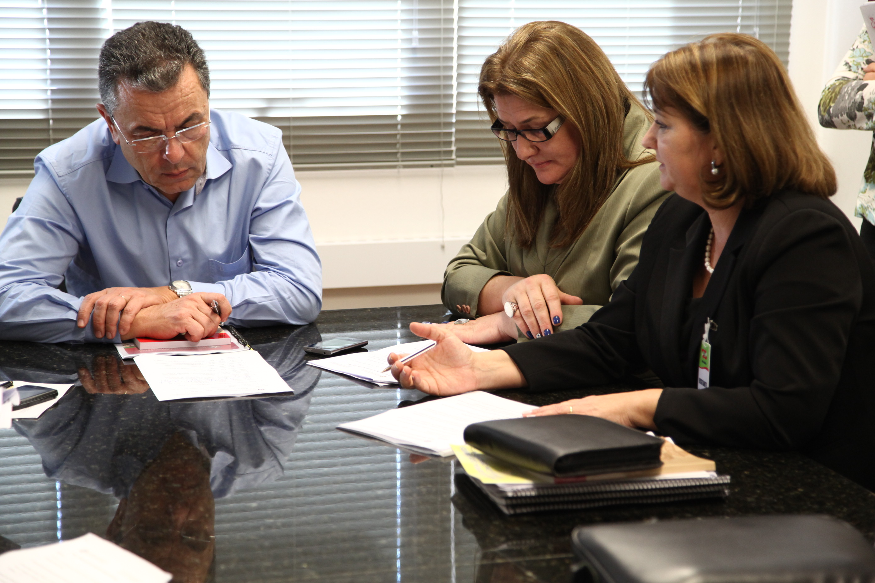 Audiência na Secretaria de Saúde com Comissão de Defesa dos Direitos da Pessoa com Deficência. Foto: Miriam Zomer
