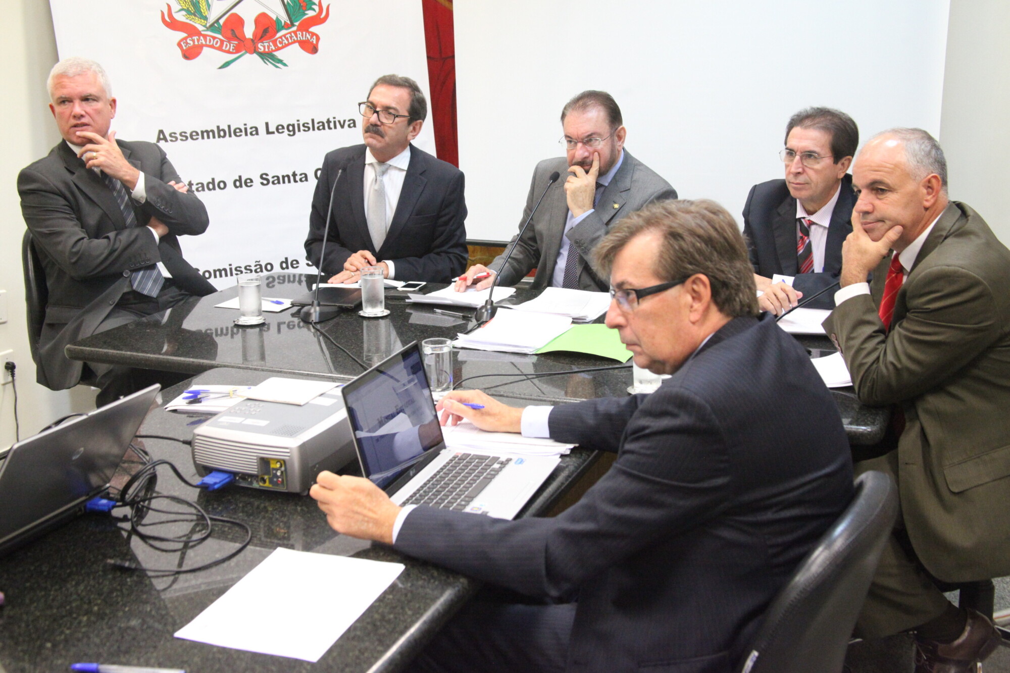 Suplementação de pacientes com câncer é tema na Comissão de Saúde