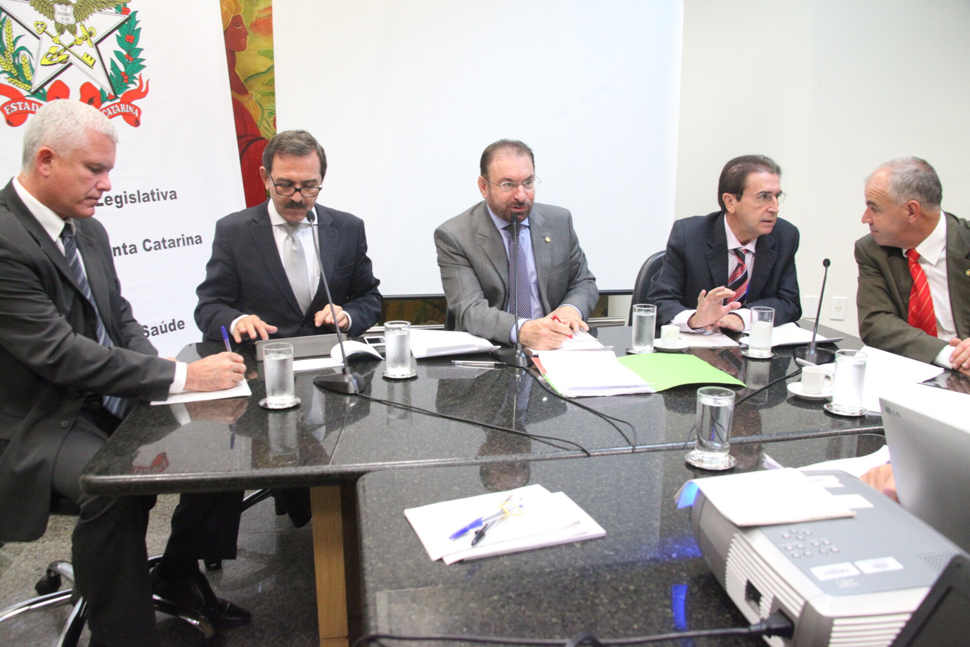 Comissão debate suplemento nutricional no tratamento de câncer