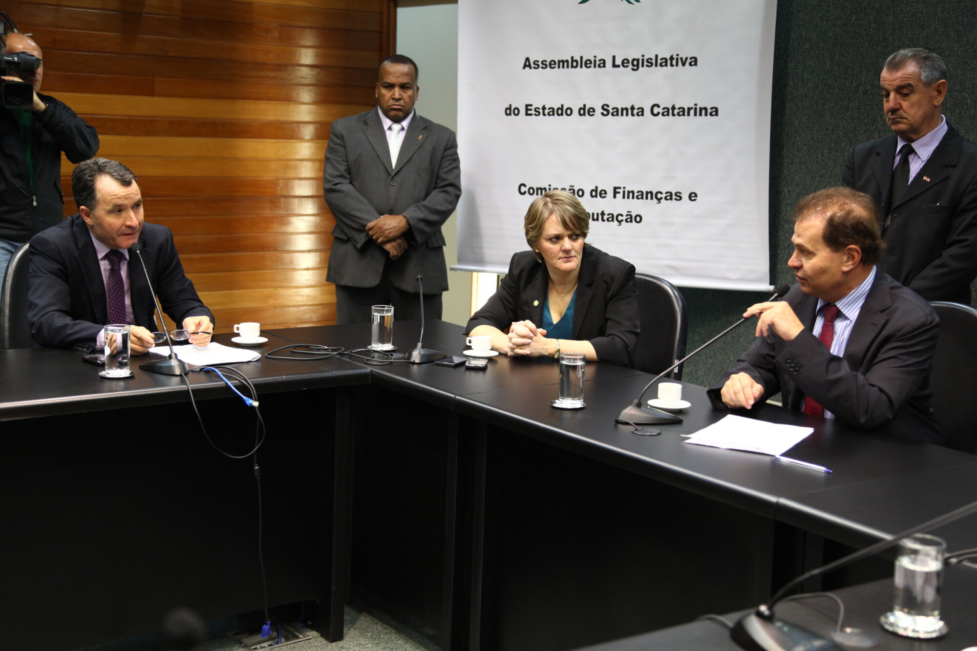 Comissão de Finanças resgata proposta do orçamento impositivo