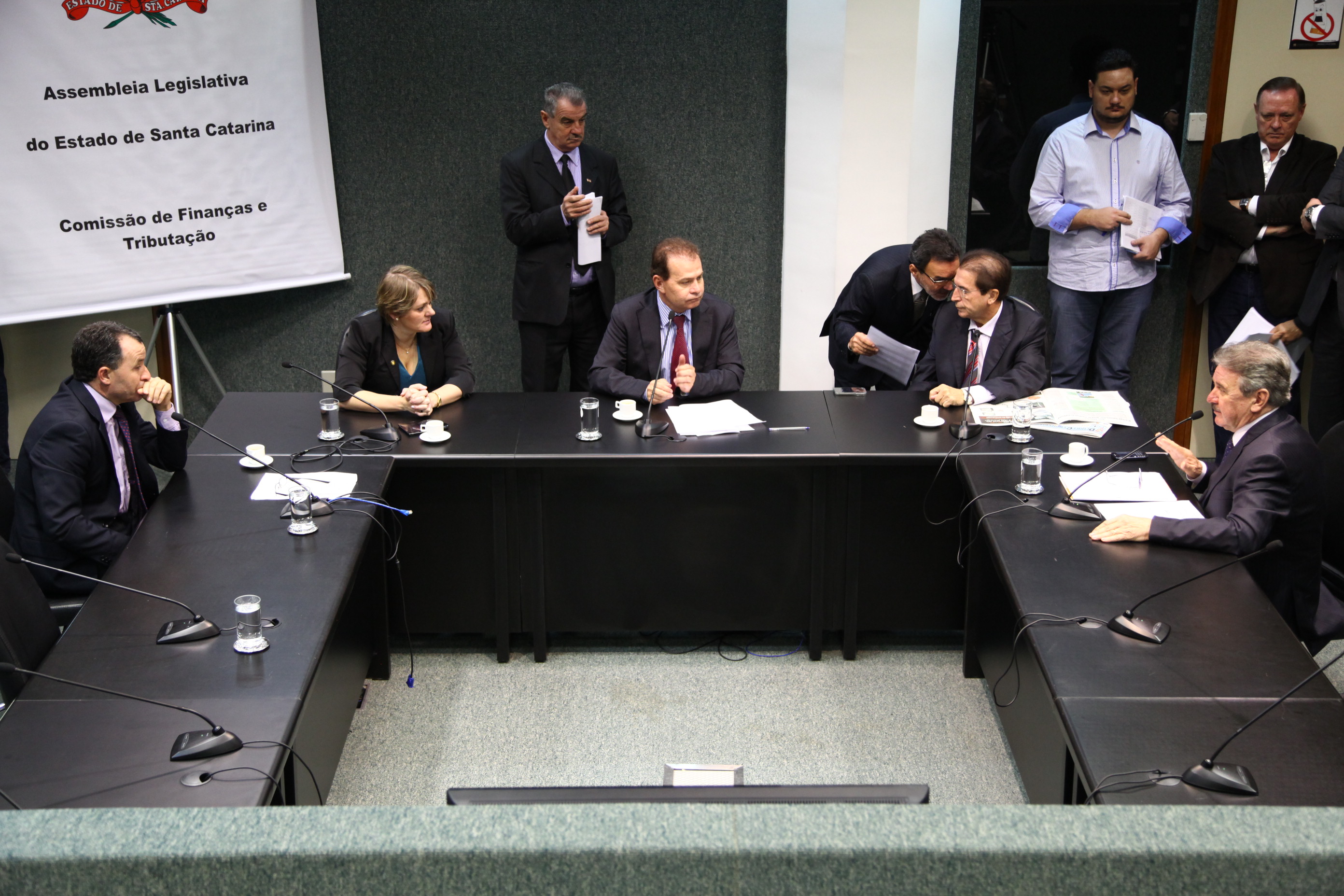 Reunião da Comissão de Finanças e Tributação. Foto: Miriam Zomer