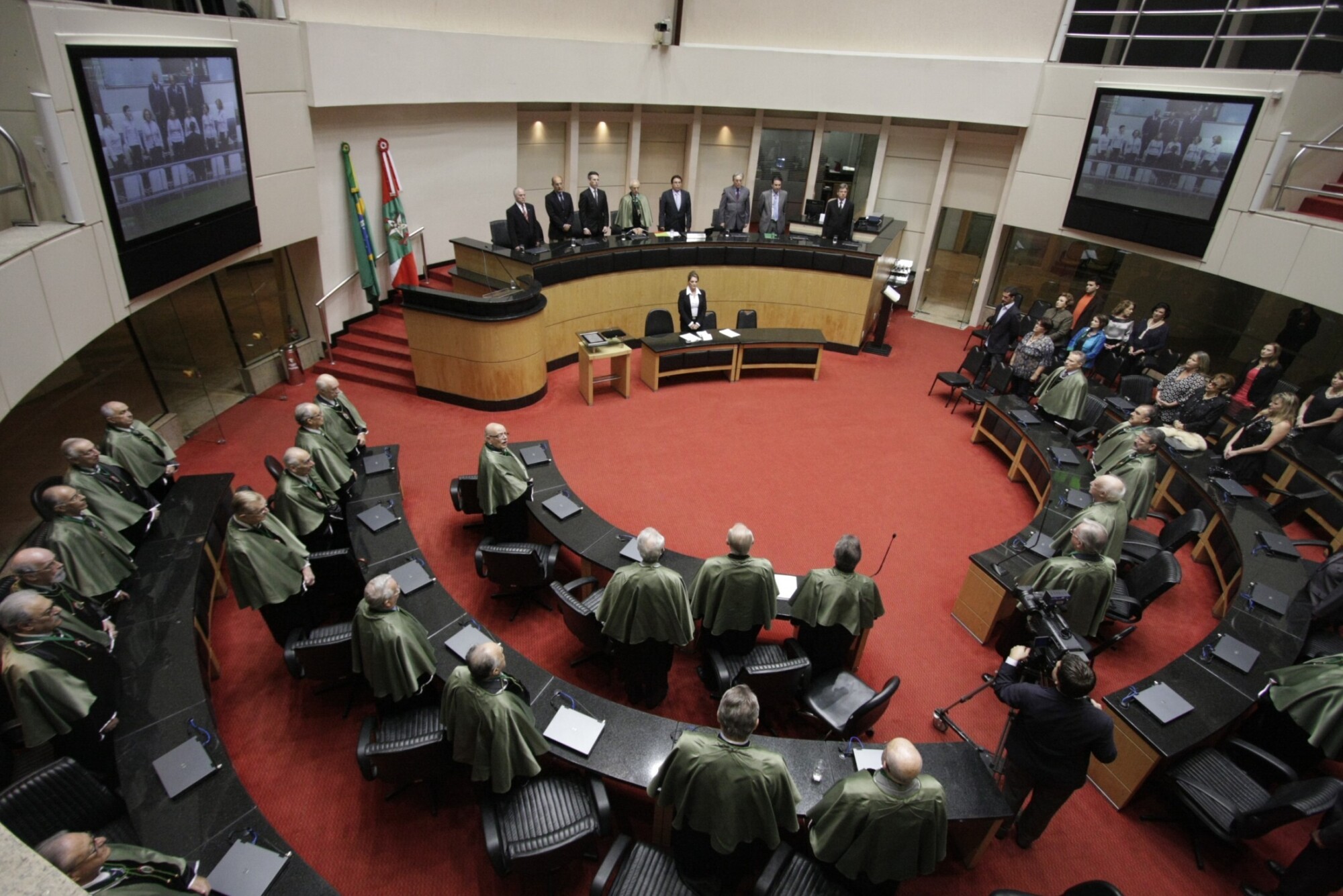Mesa mantém sessões ordinárias na semana do orçamento regionalizado