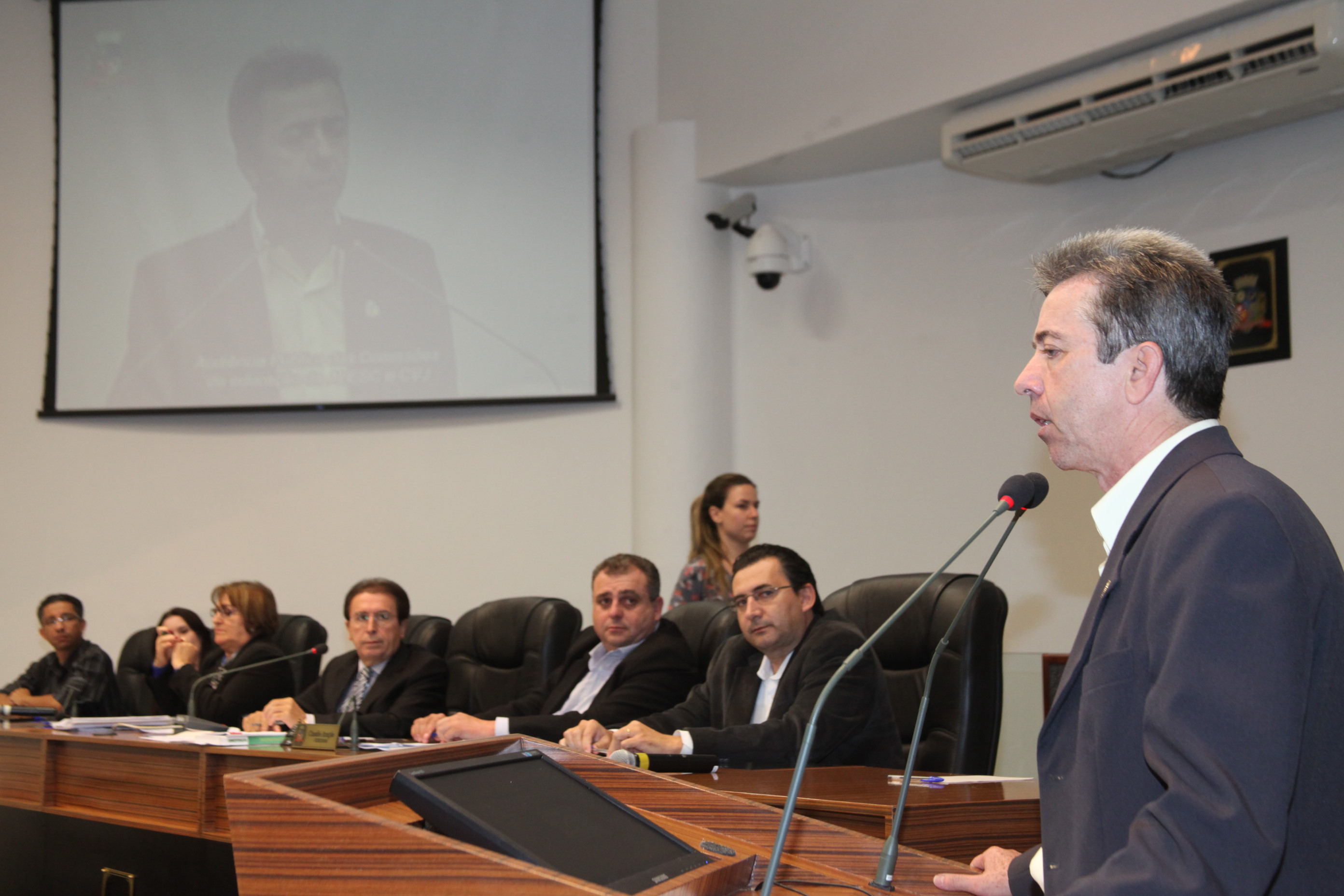 Comissão de Educação promove Audiência Pública em Joinville para discutir a Reenturmação. Foto: Fábio Queiroz